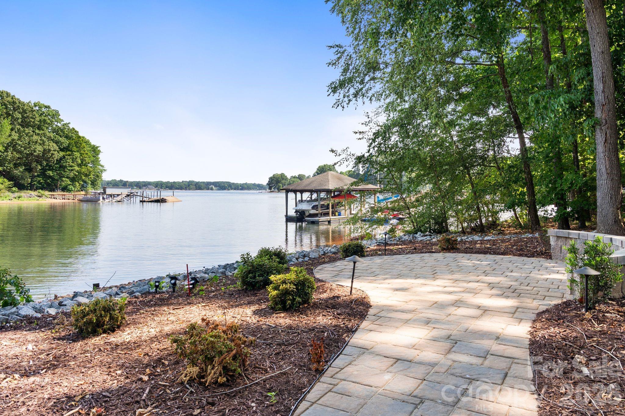 8806 Hearthstone Court