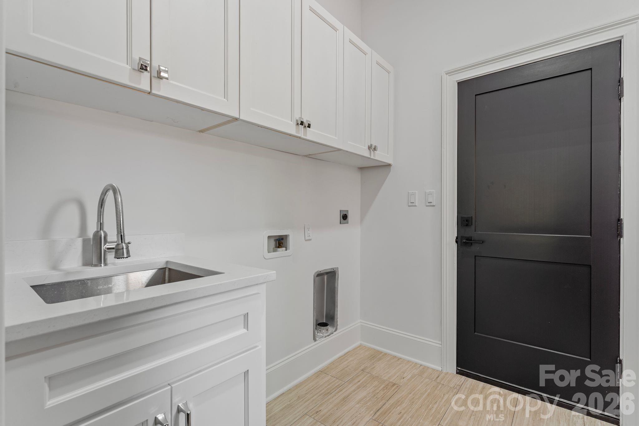 8806 Hearthstone Court