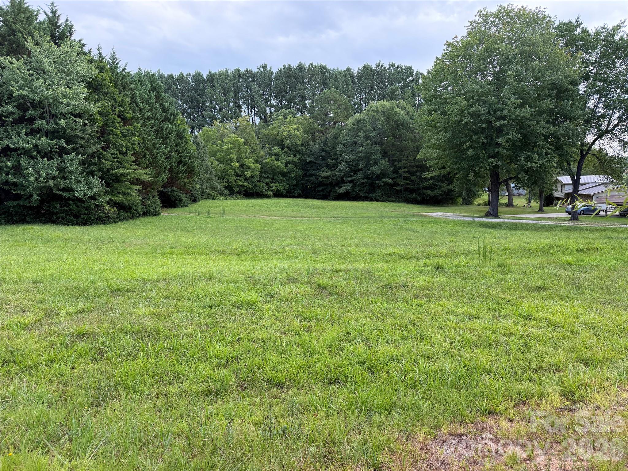 2607 20th Street Lane NE