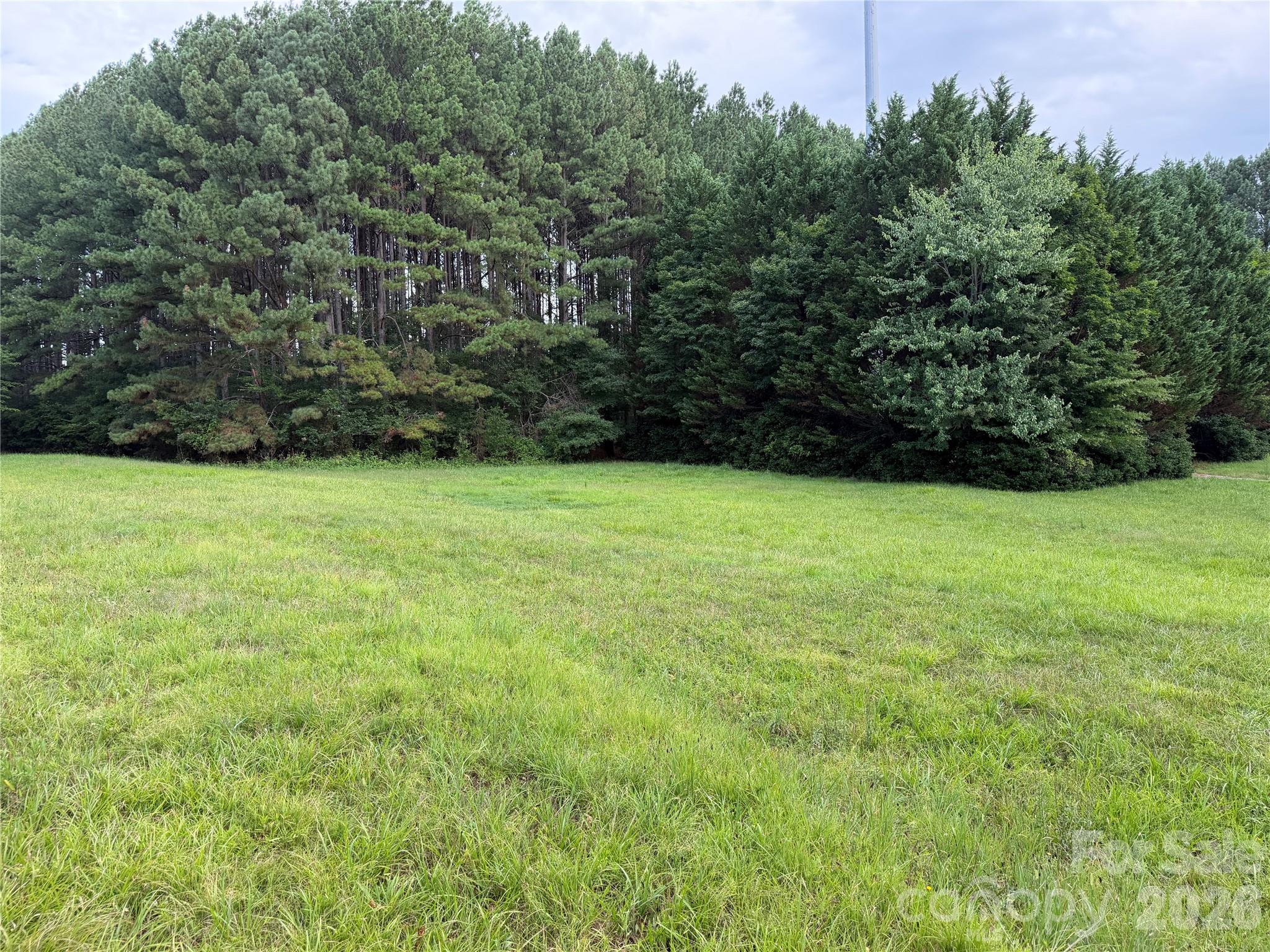 2607 20th Street Lane NE