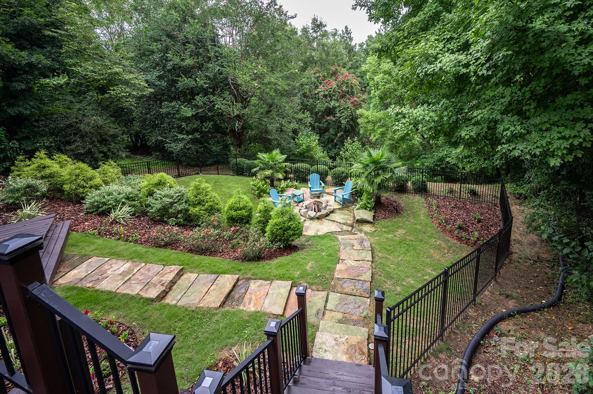 6812 Linkside Court