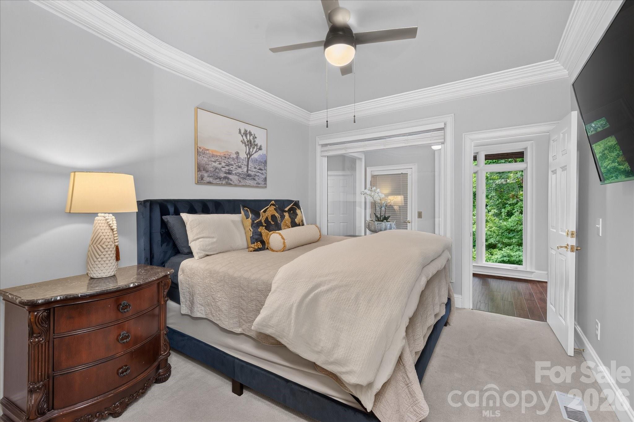 6812 Linkside Court