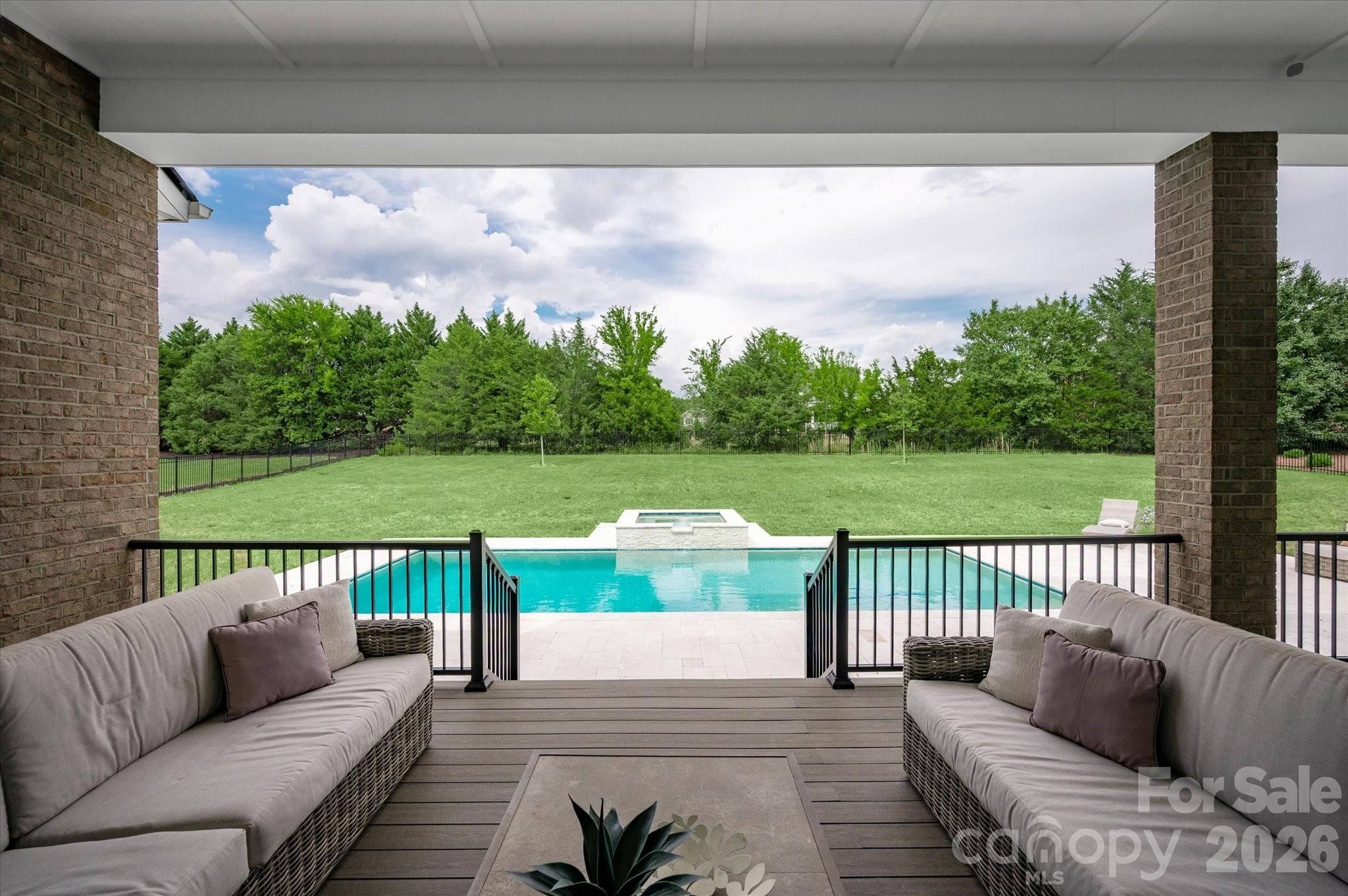 116 Ellison Way