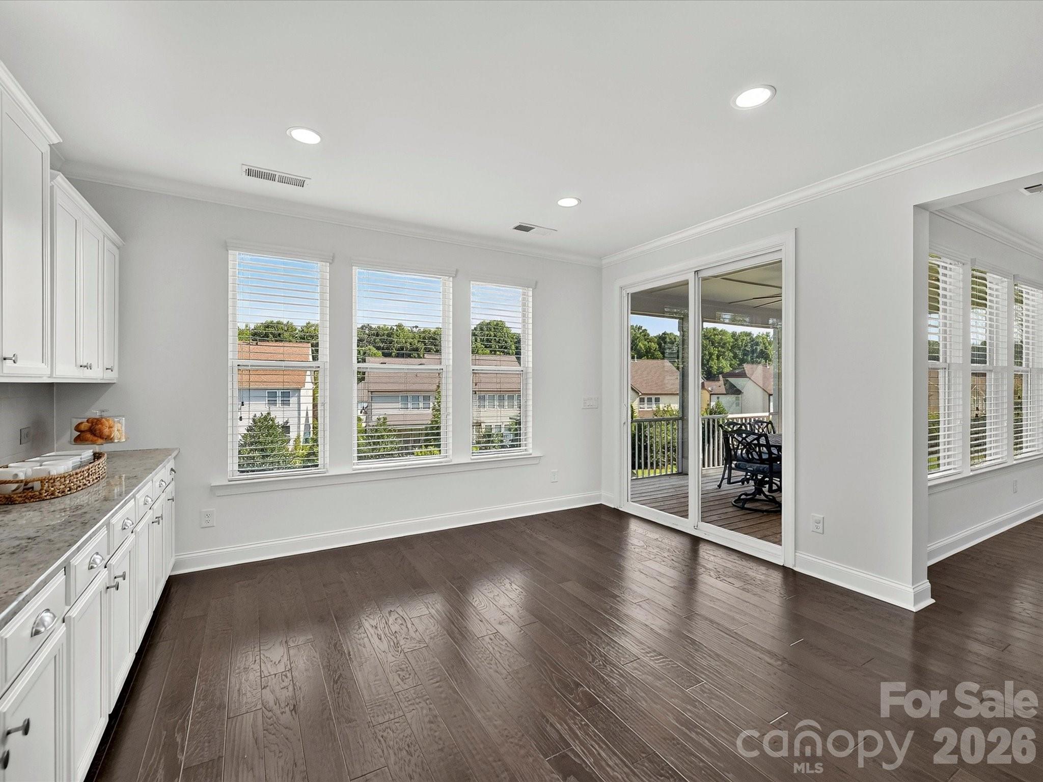 317 Somerled Way