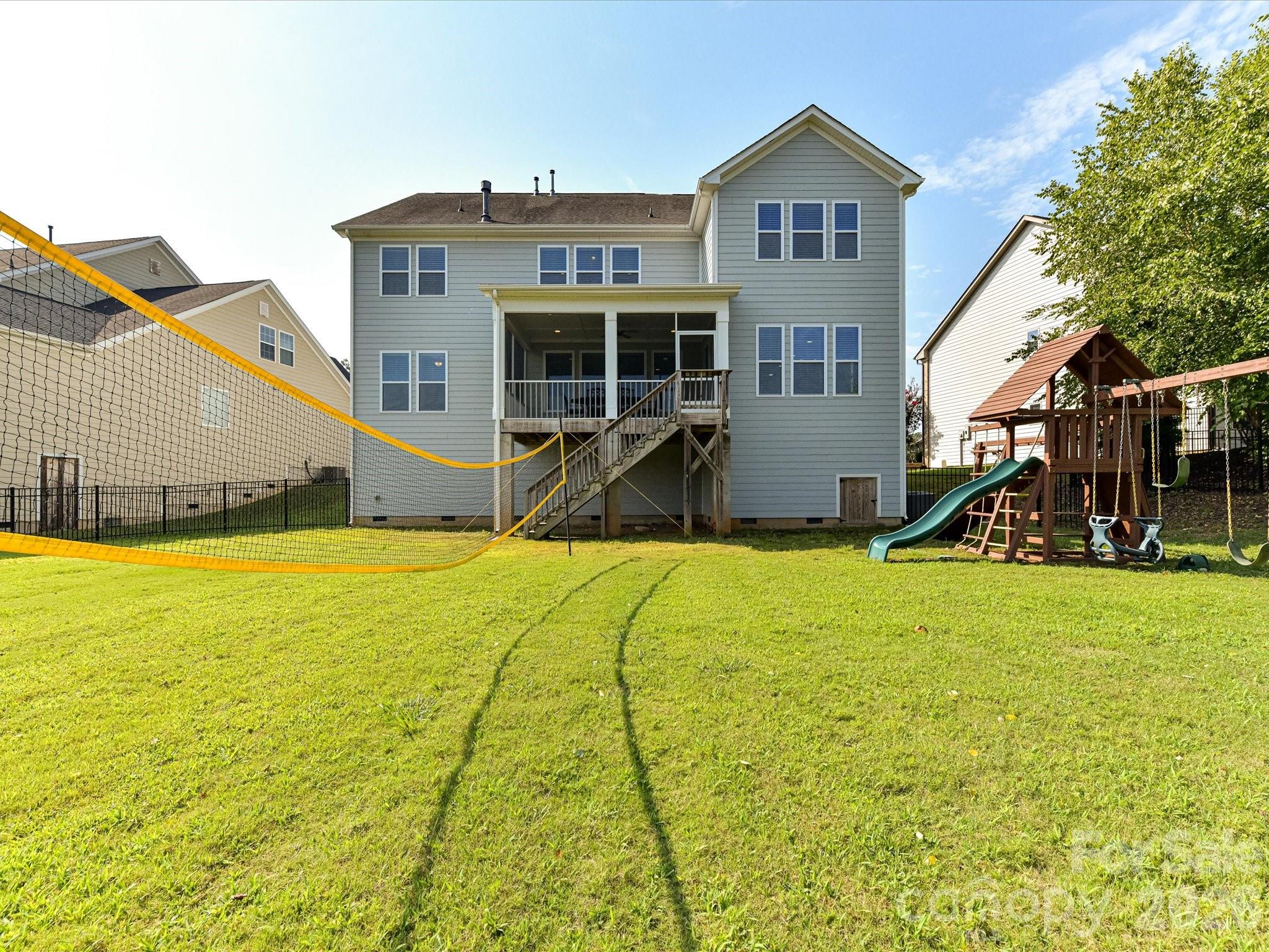 317 Somerled Way