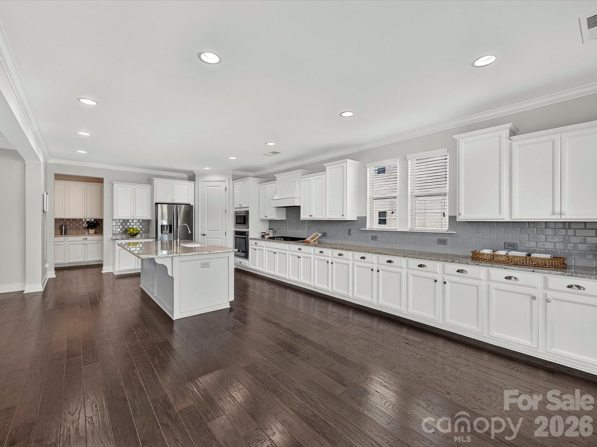 317 Somerled Way