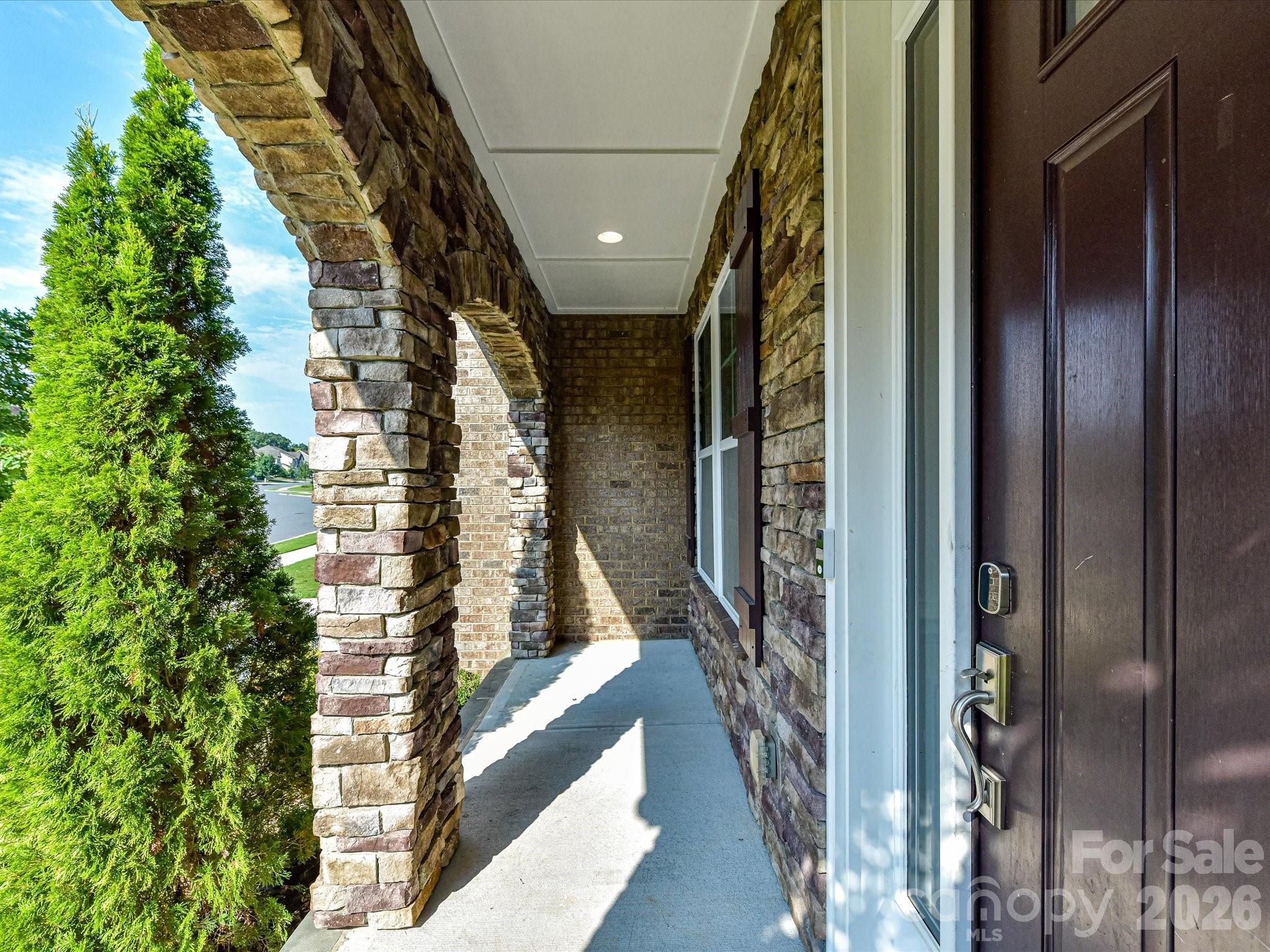 317 Somerled Way