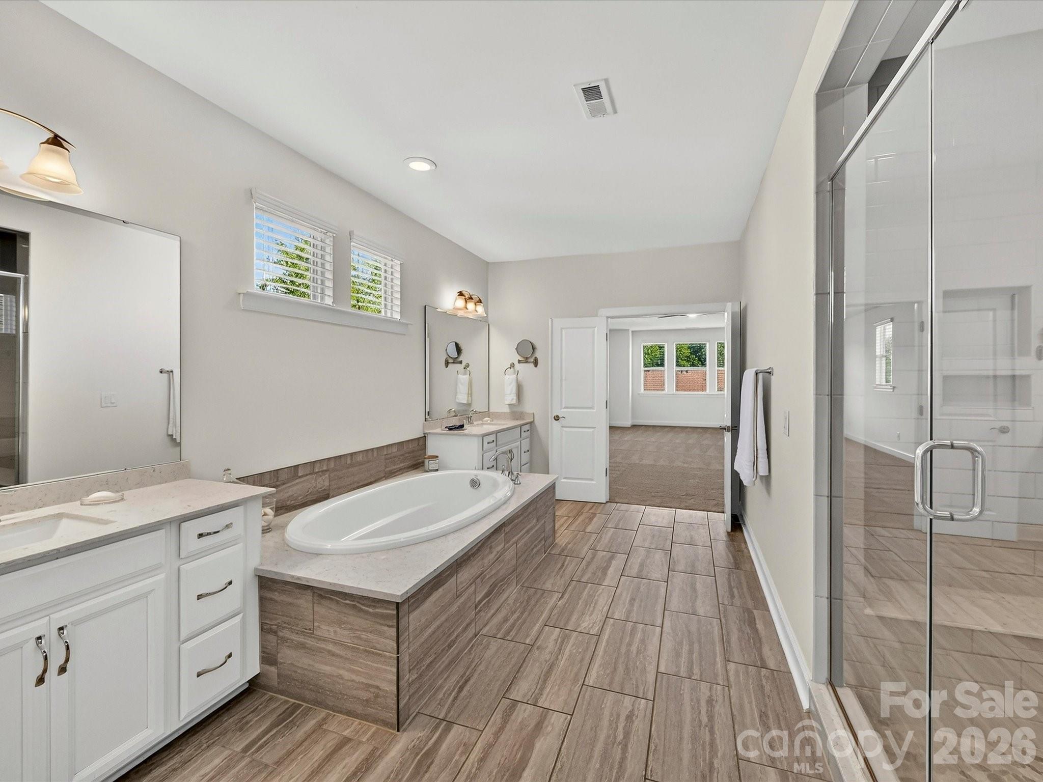 317 Somerled Way