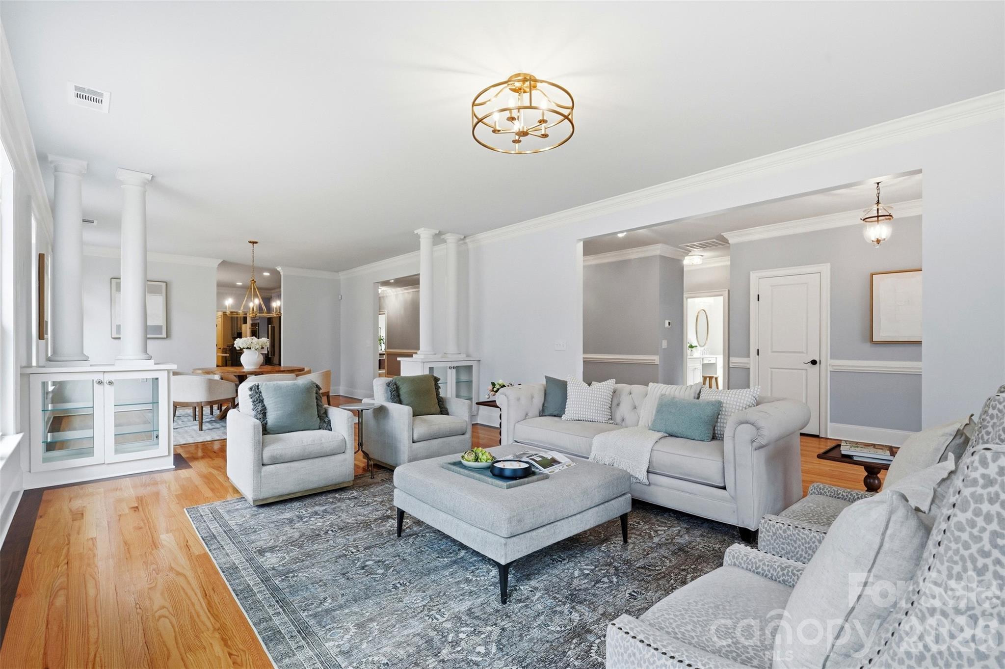 2698 Oakhurst Drive