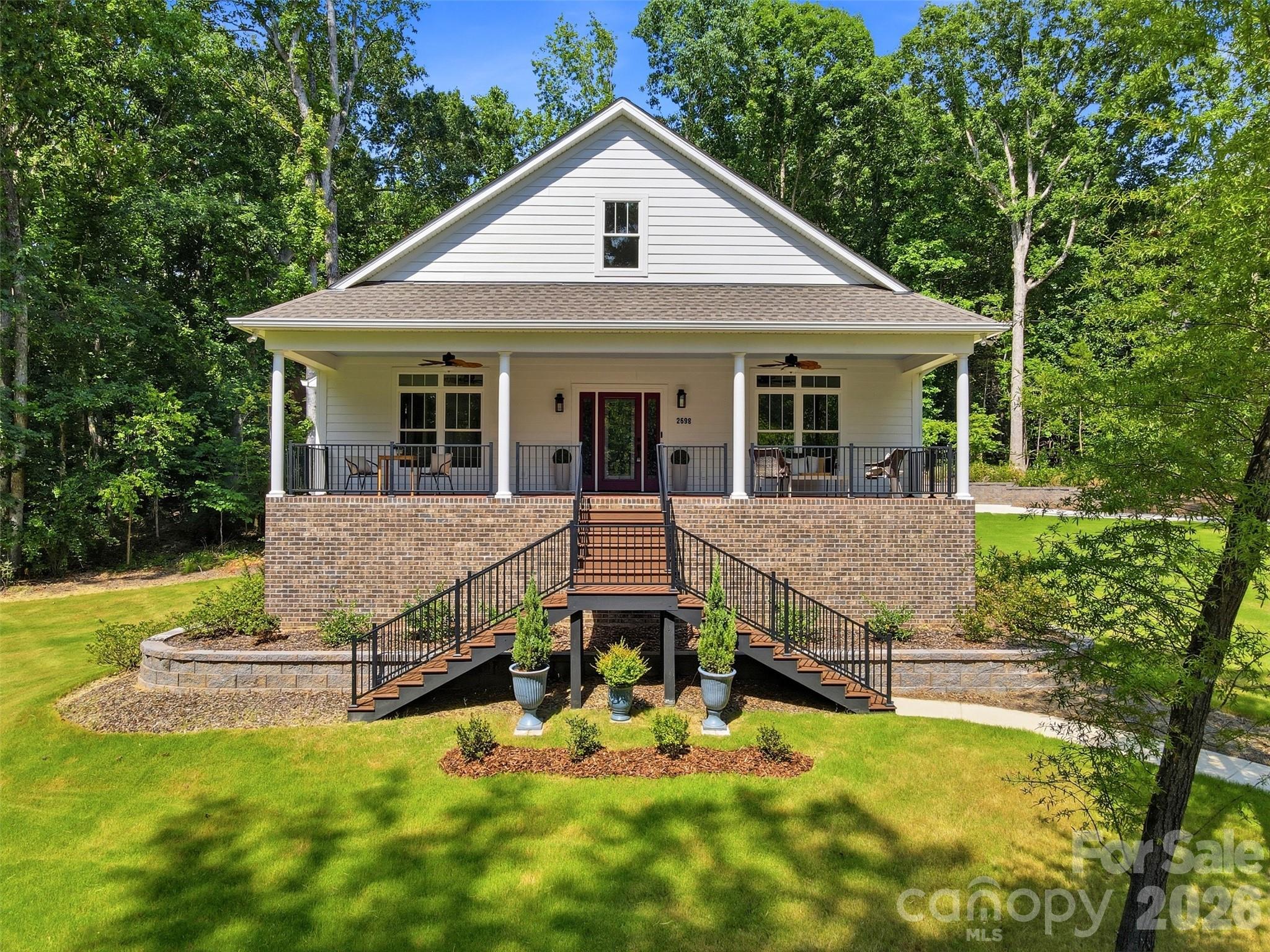 2698 Oakhurst Drive