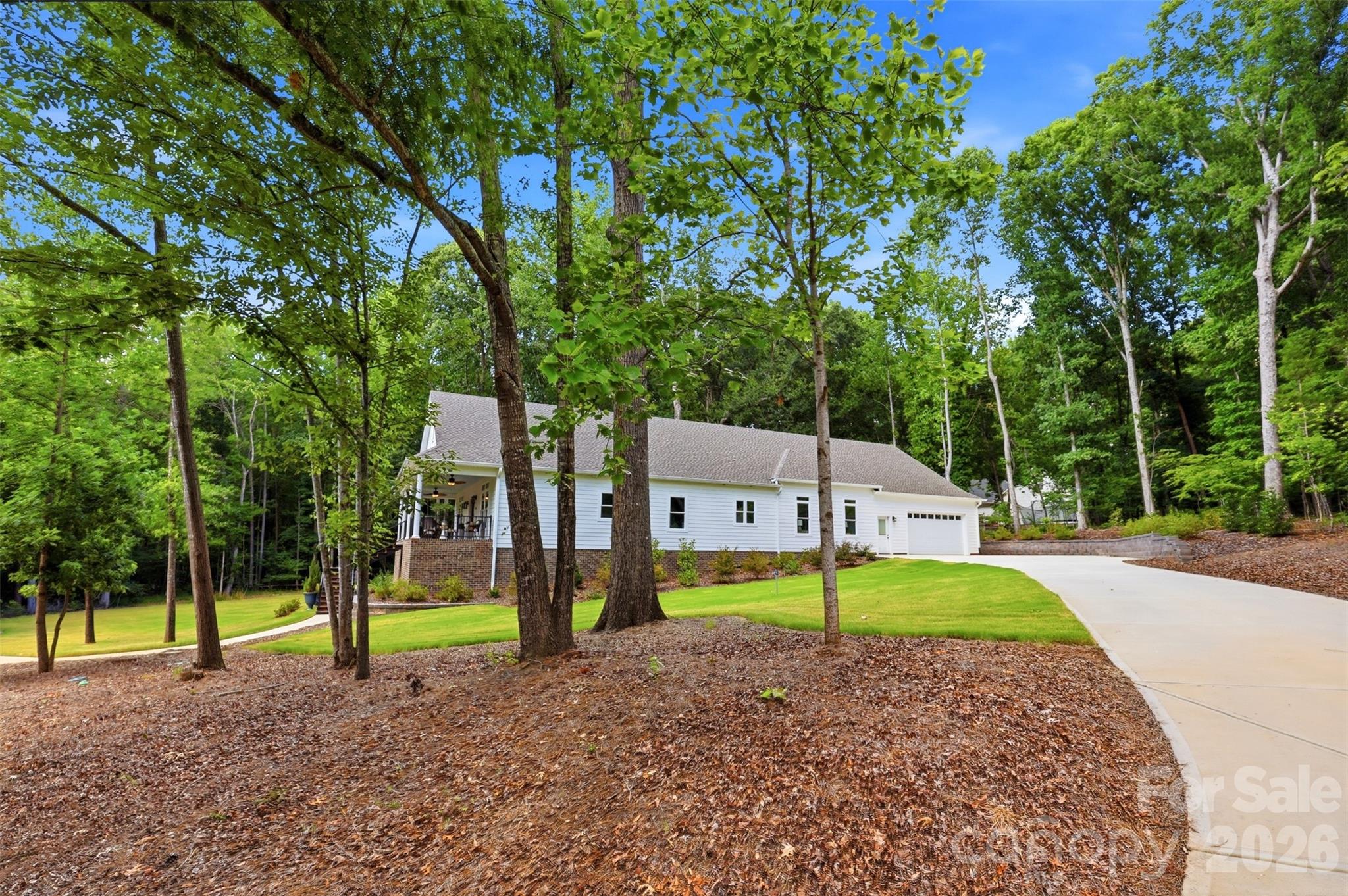 2698 Oakhurst Drive