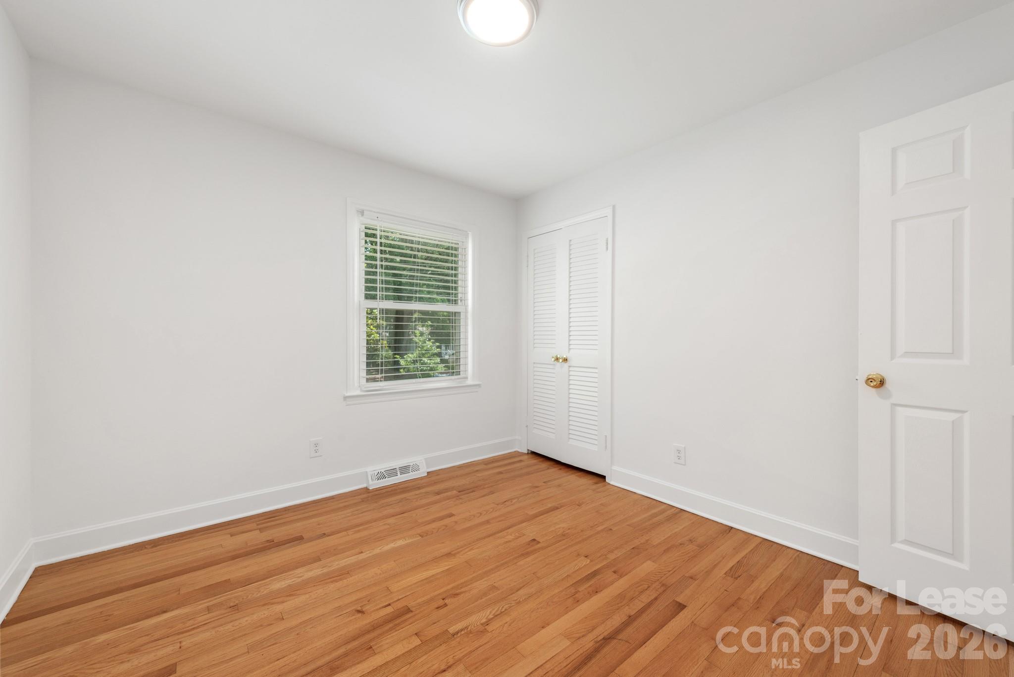 1129 Eastview Drive