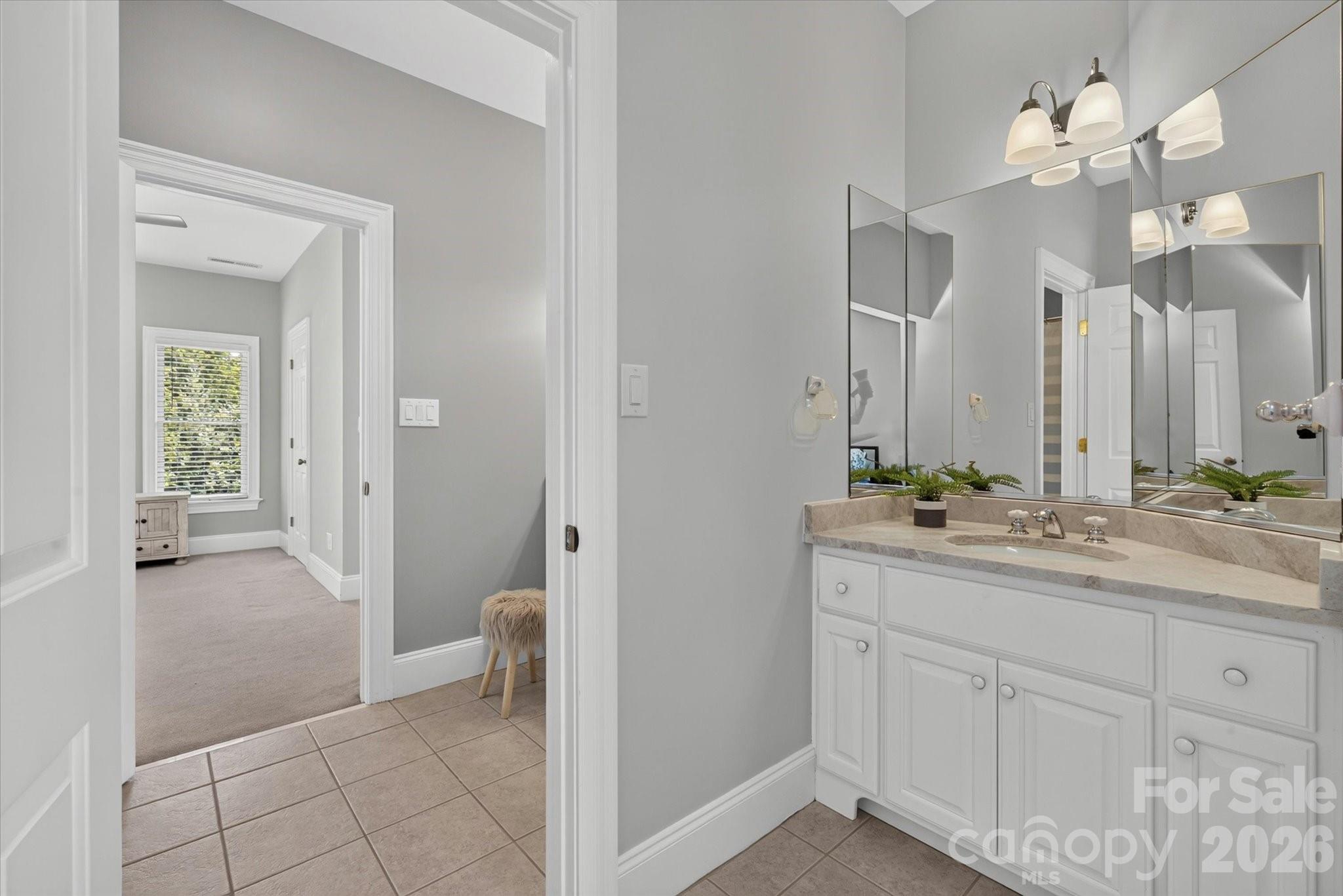 1602 Alydar Court