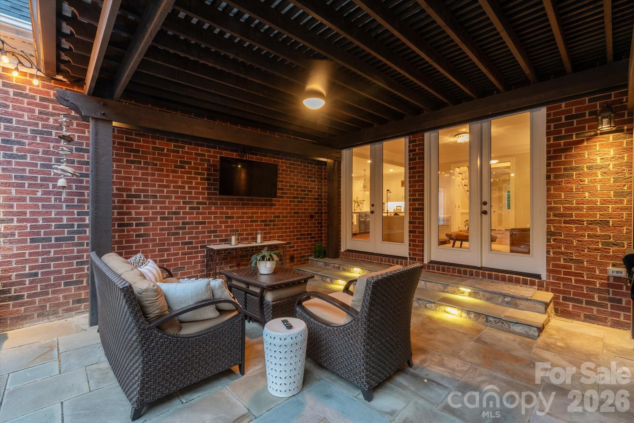1602 Alydar Court
