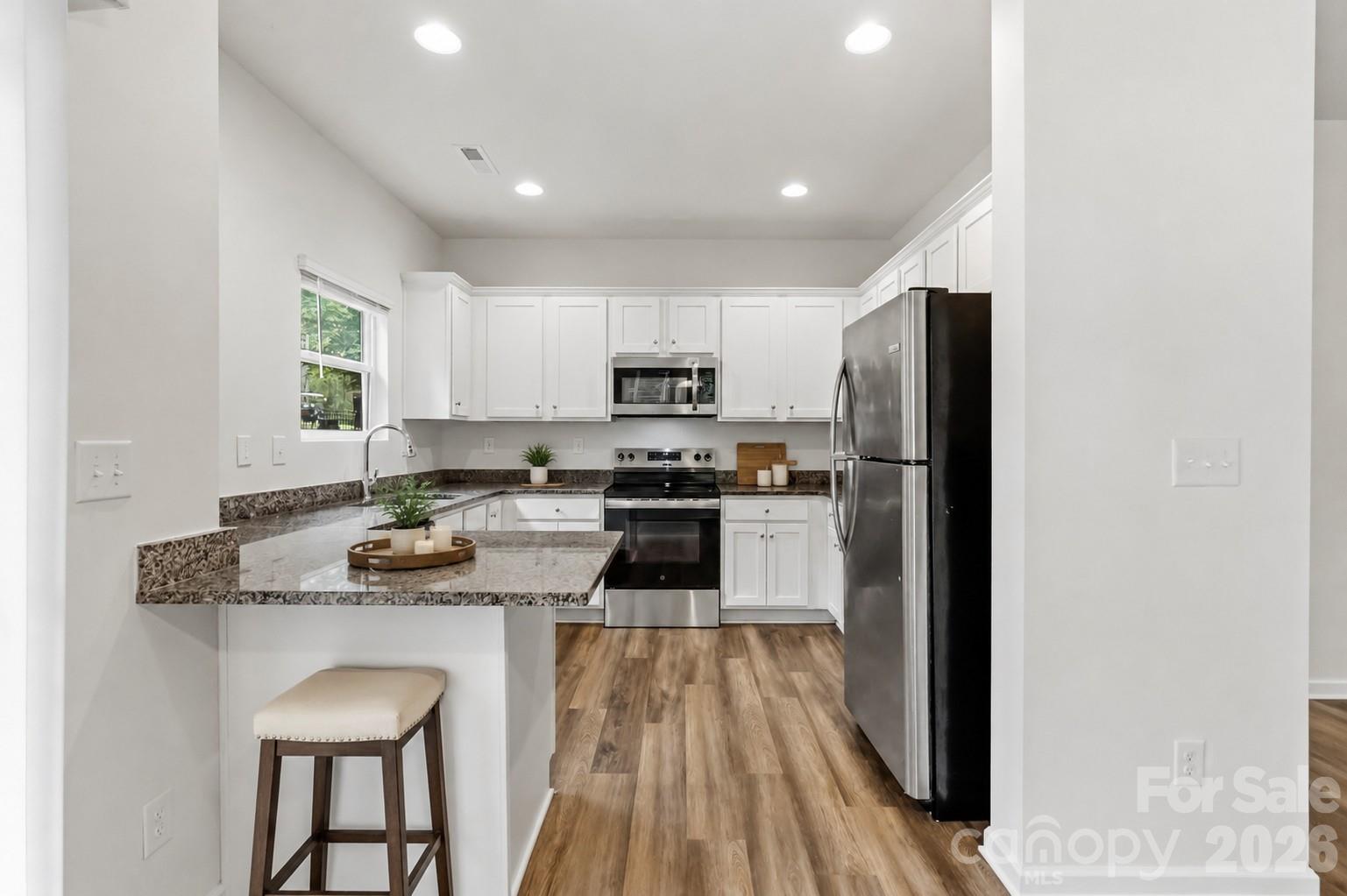 720 White Crane Road