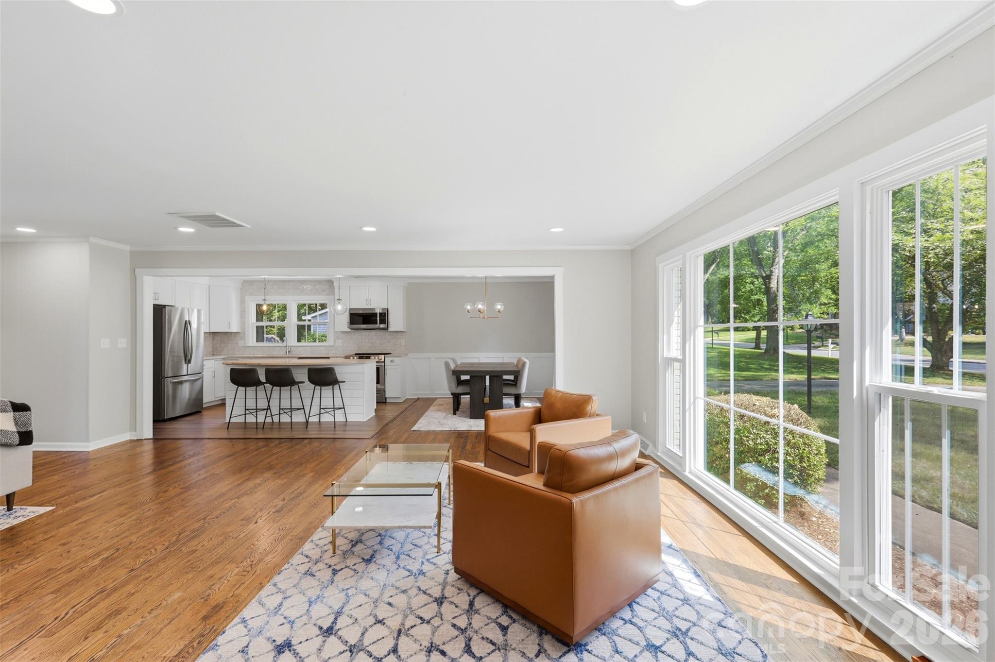8115 Knollbrook Drive