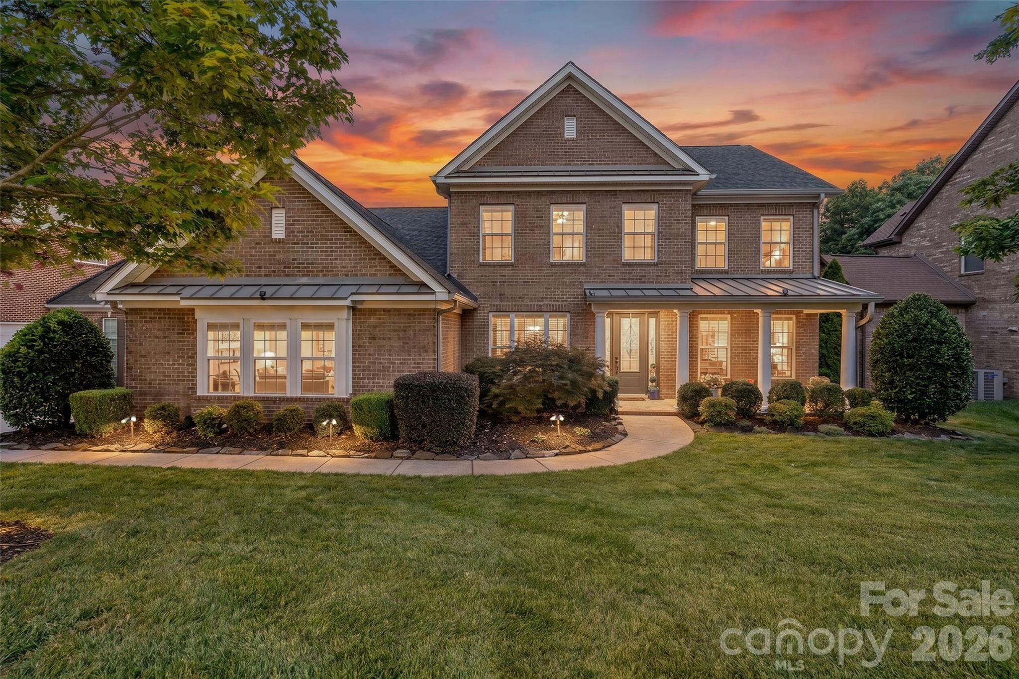 914 Oleander Lane