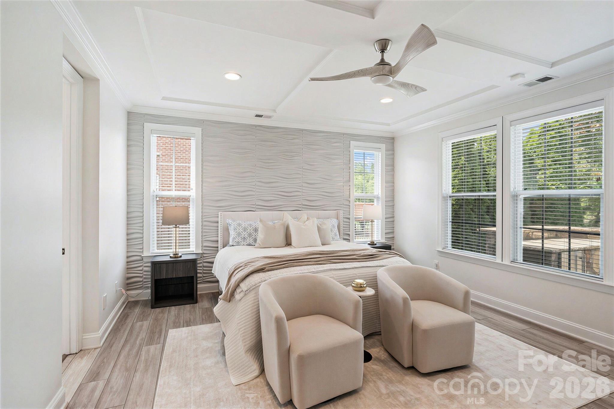 914 Oleander Lane