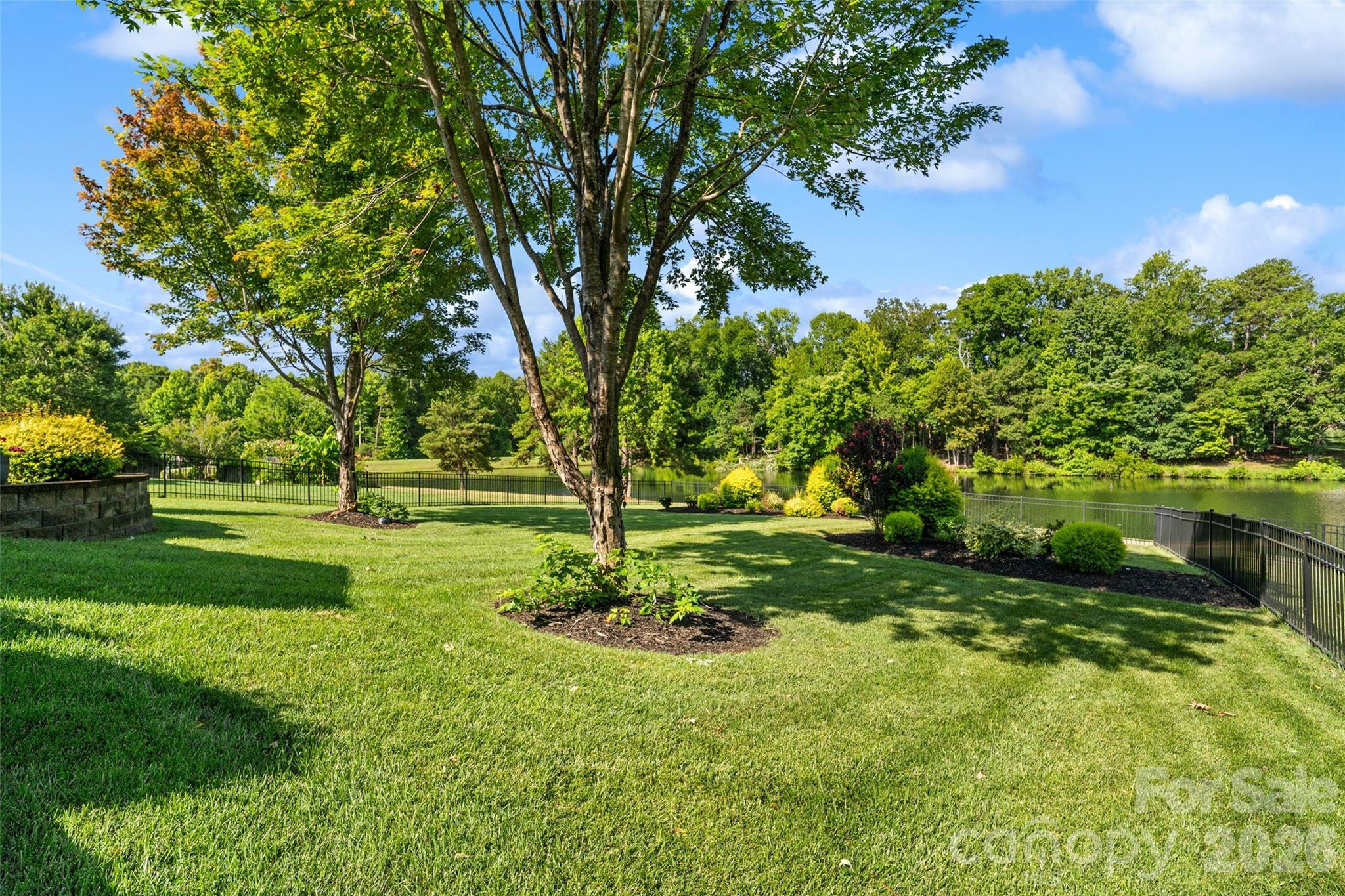 914 Oleander Lane
