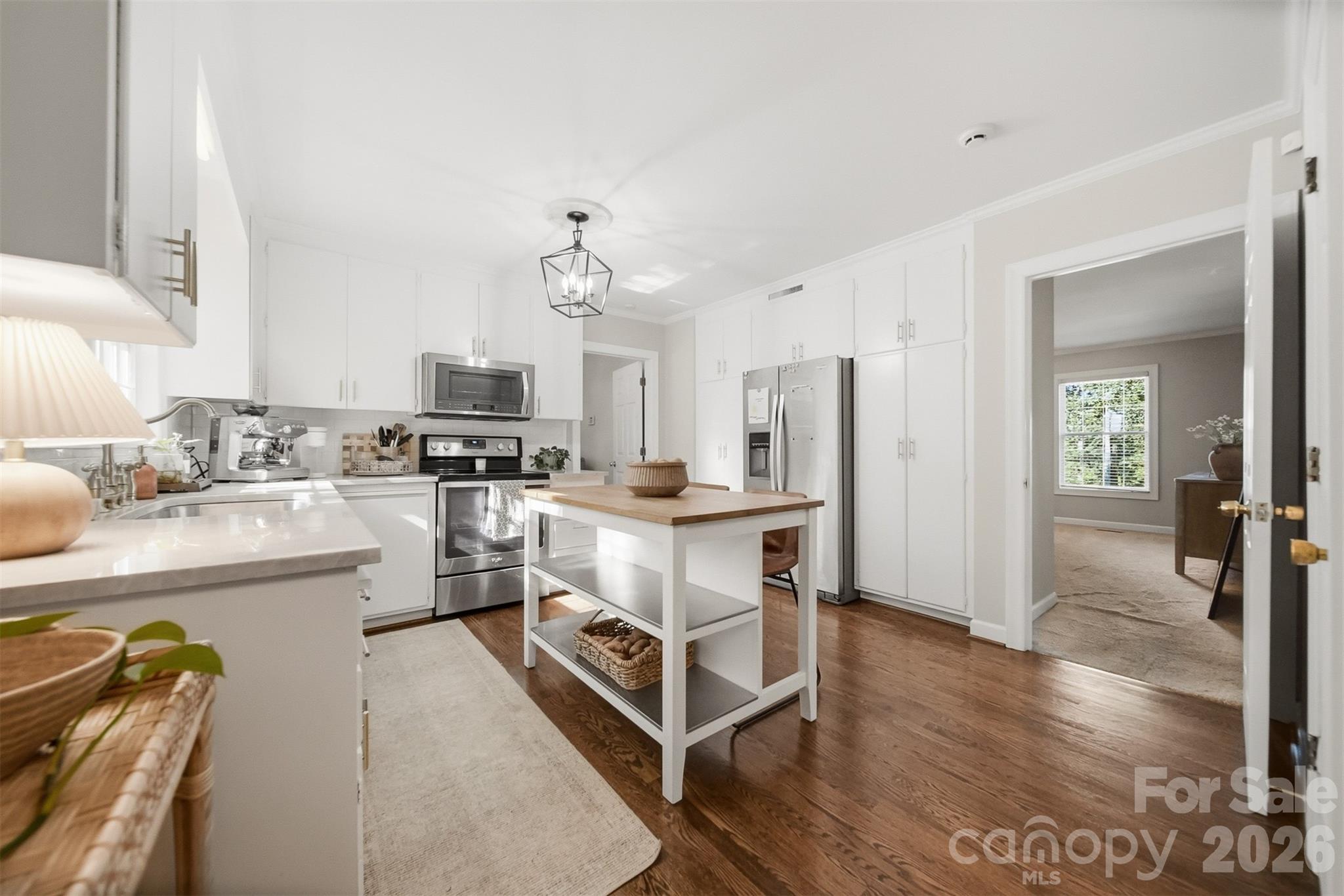 1240 10th Street Lane NW