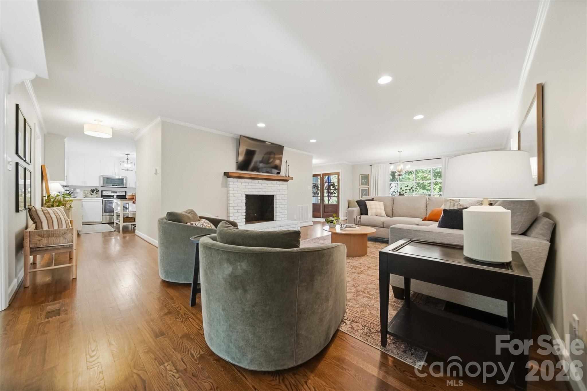 1240 10th Street Lane NW