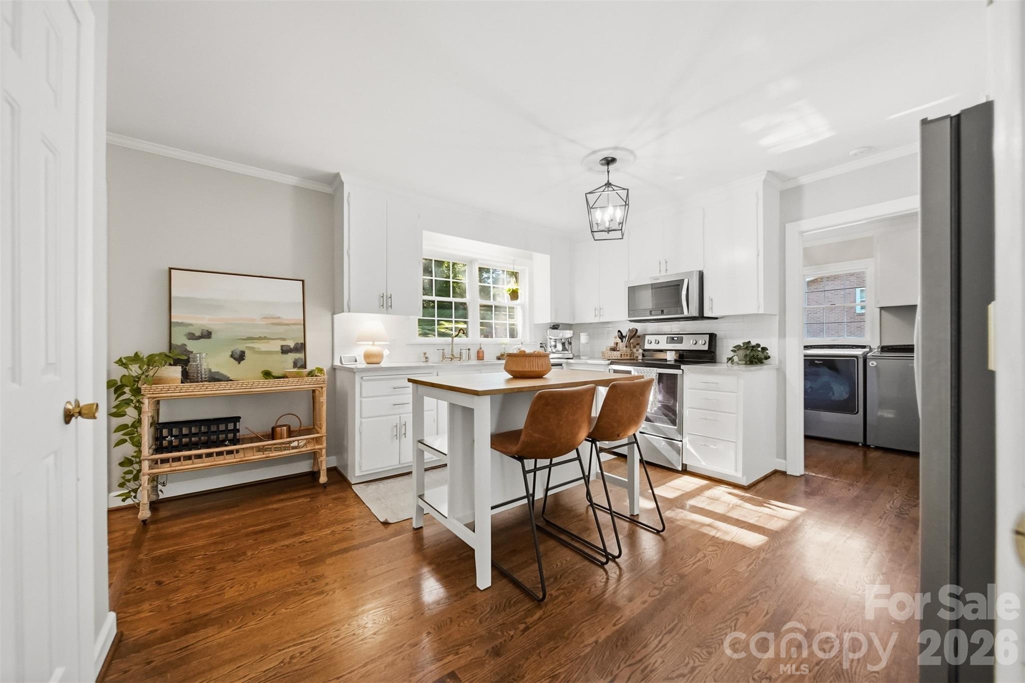 1240 10th Street Lane NW