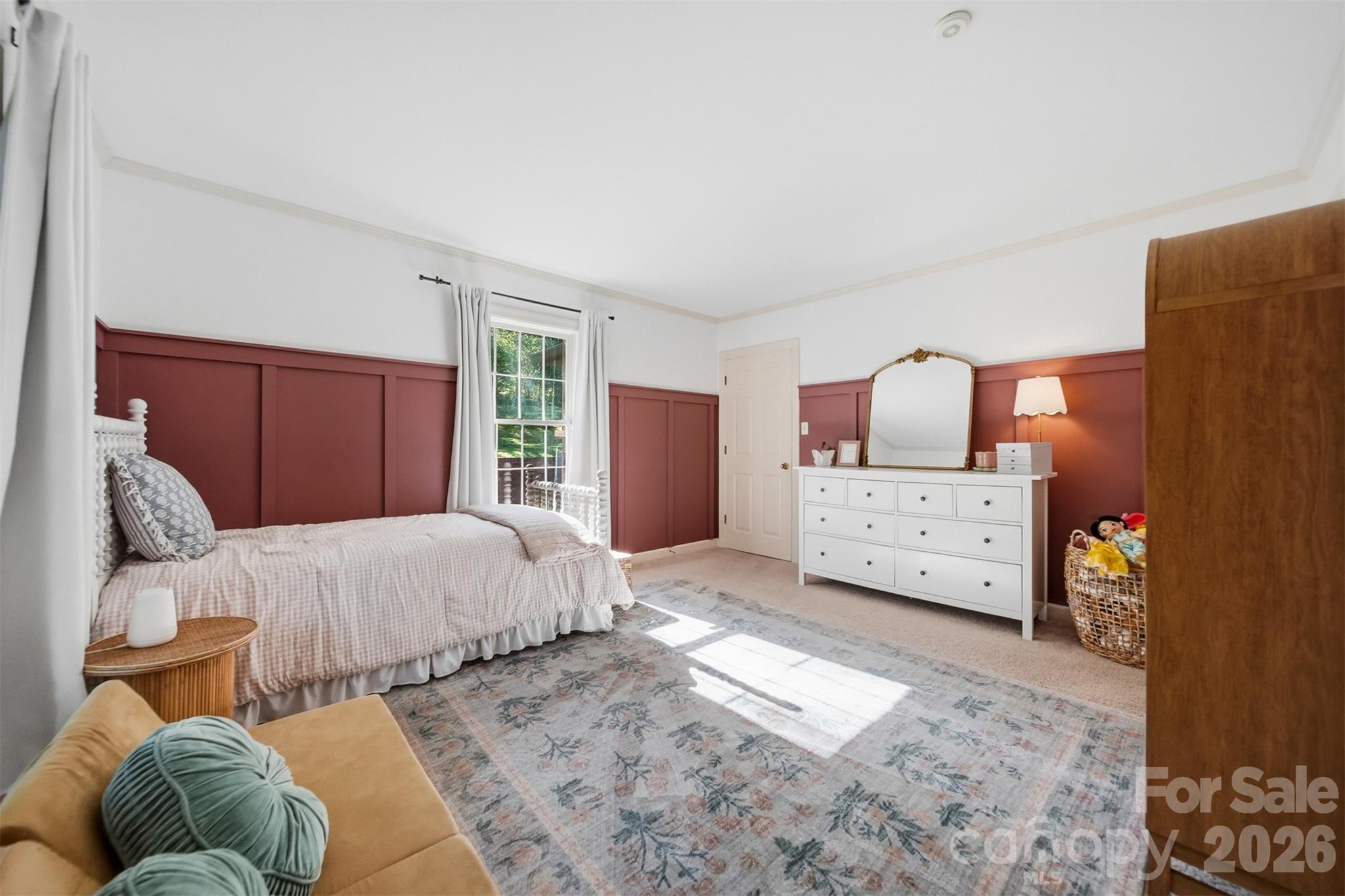 1240 10th Street Lane NW