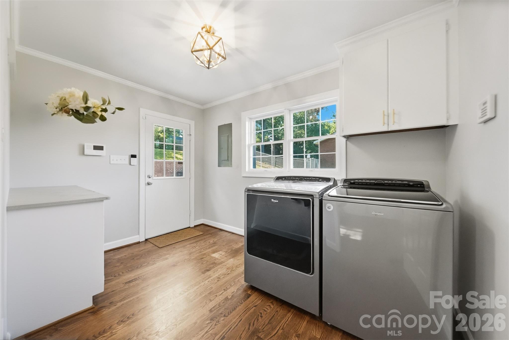 1240 10th Street Lane NW