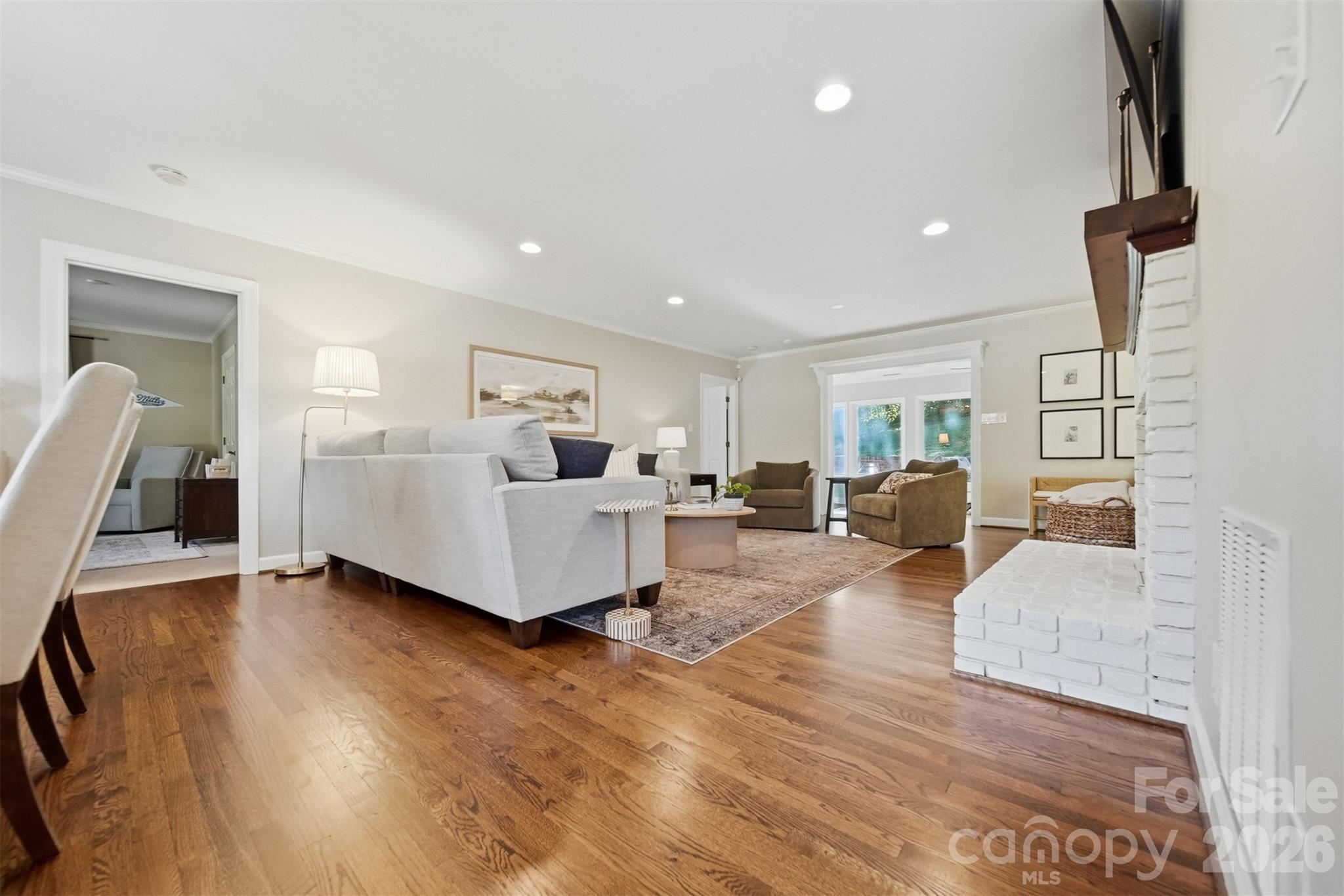 1240 10th Street Lane NW