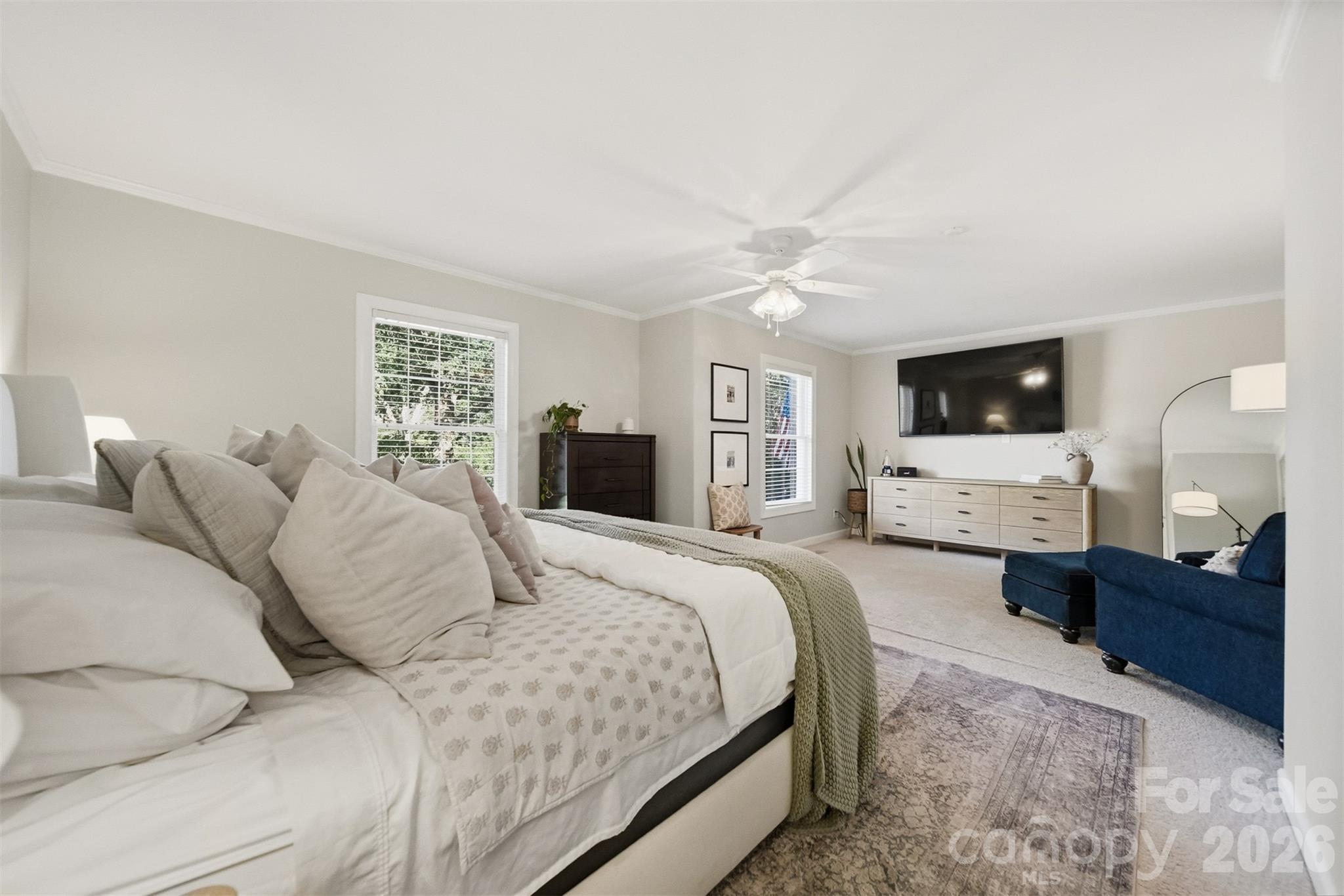 1240 10th Street Lane NW