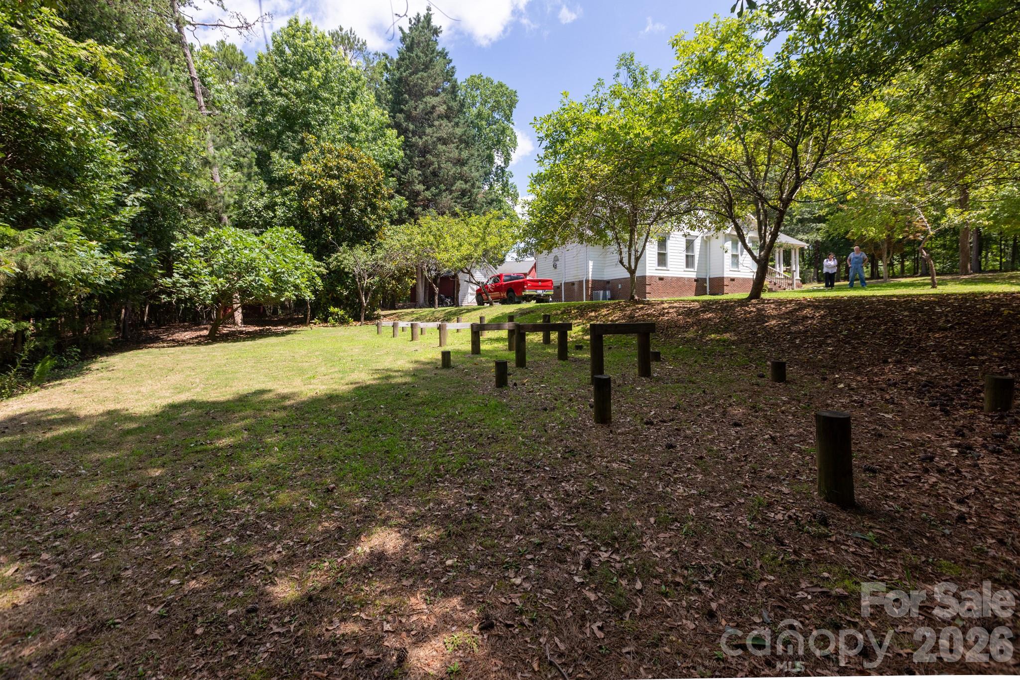 15224 Thomas Road