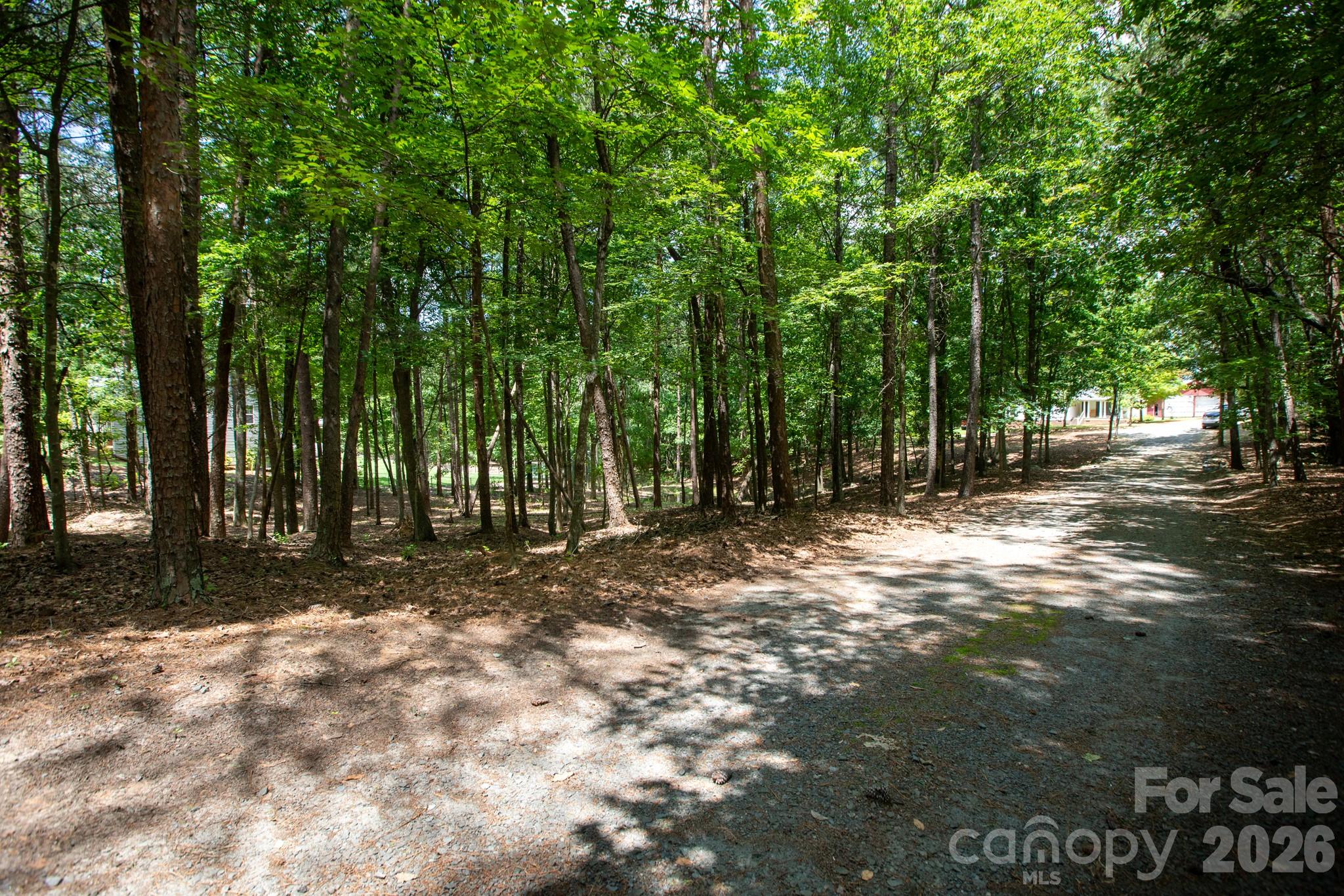 15224 Thomas Road