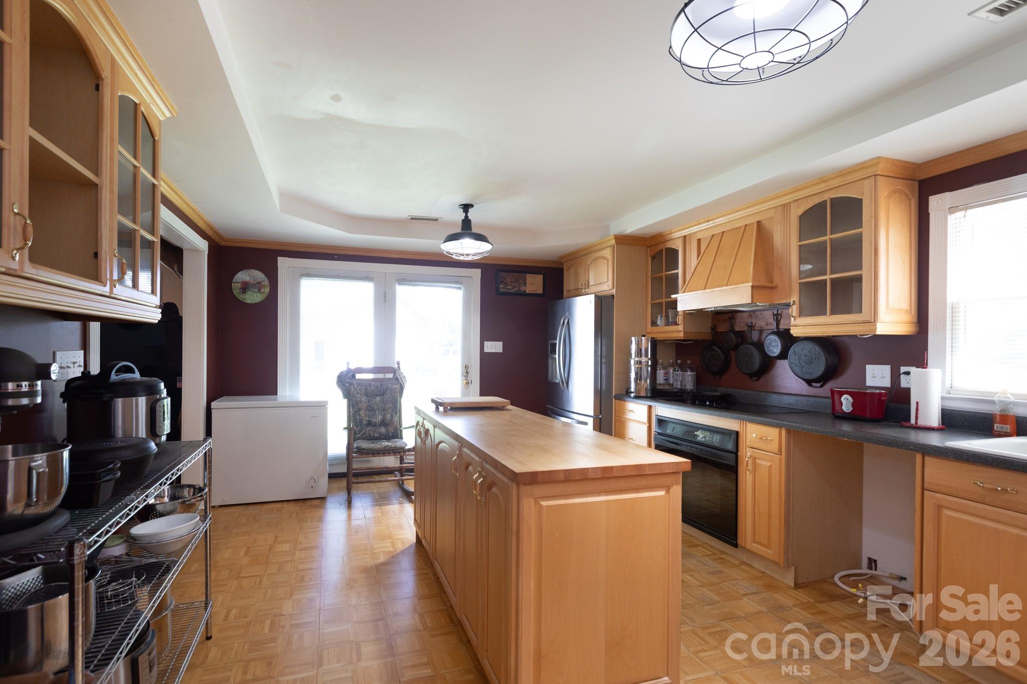 15224 Thomas Road