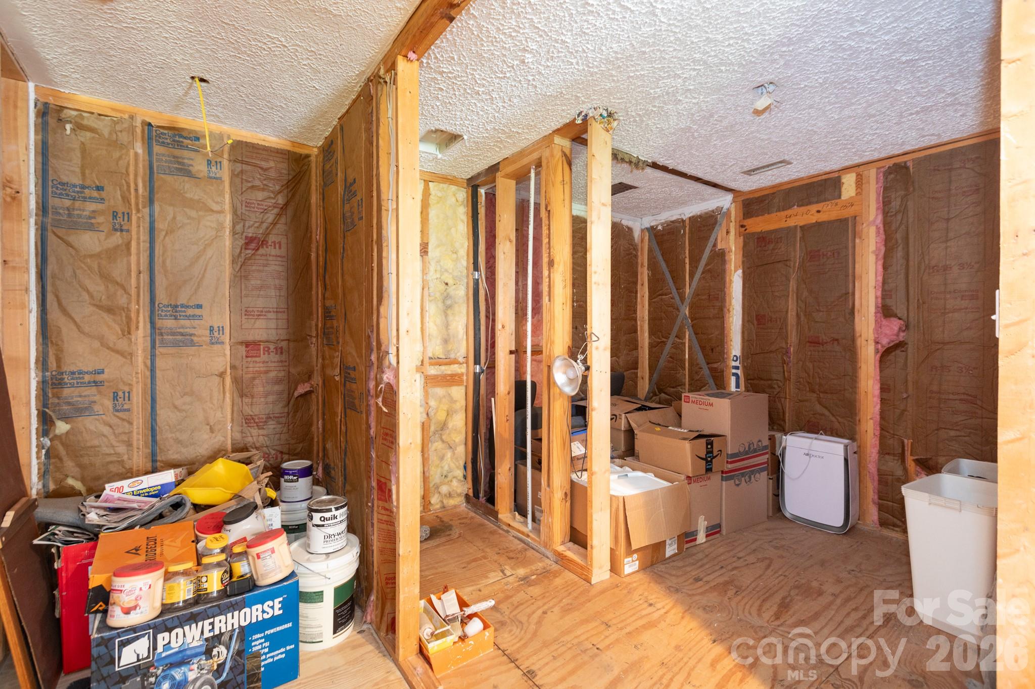15224 Thomas Road