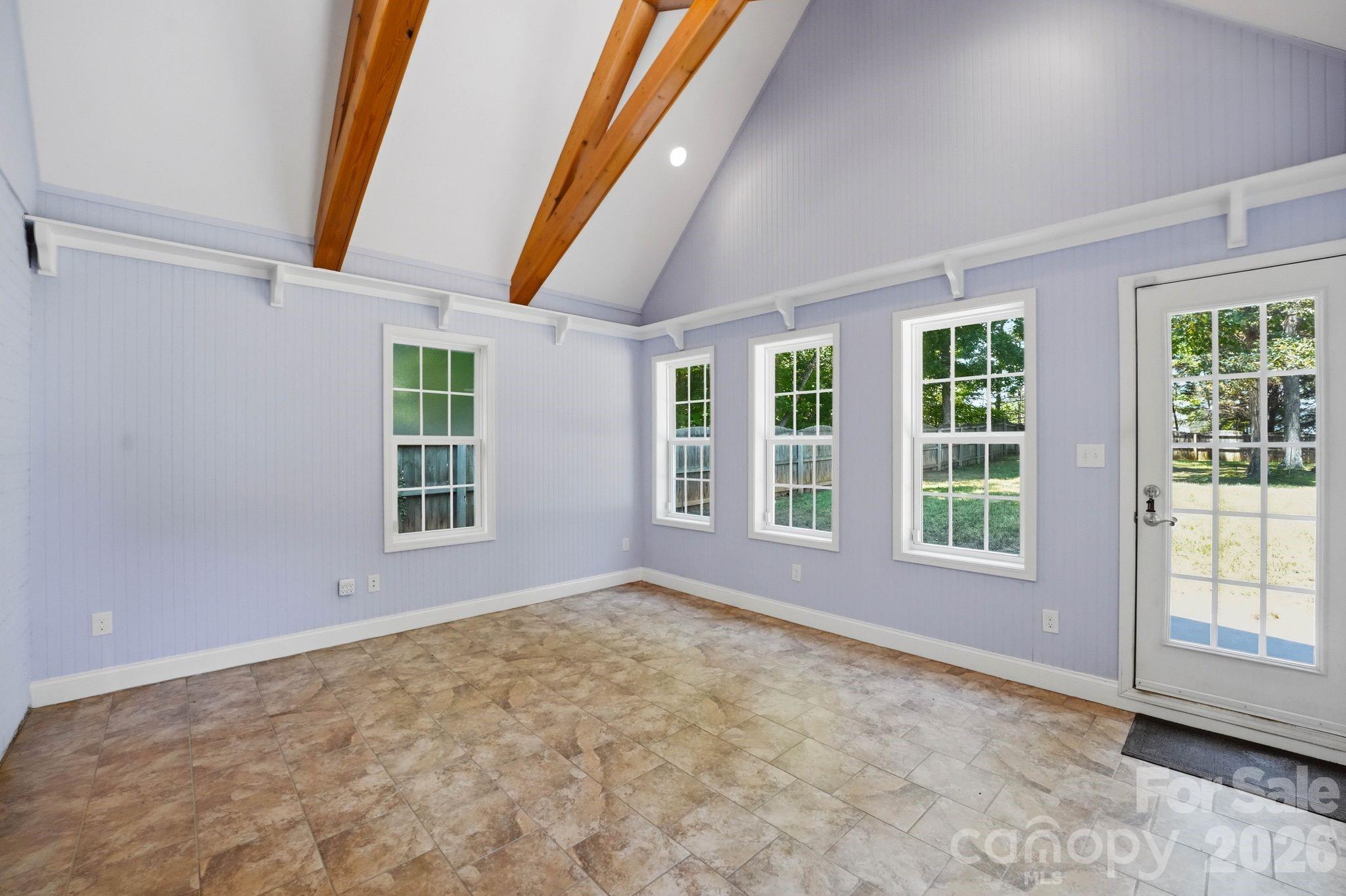 139 Spicewood Circle