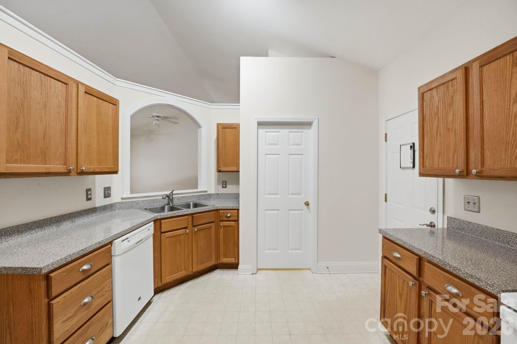 139 Spicewood Circle