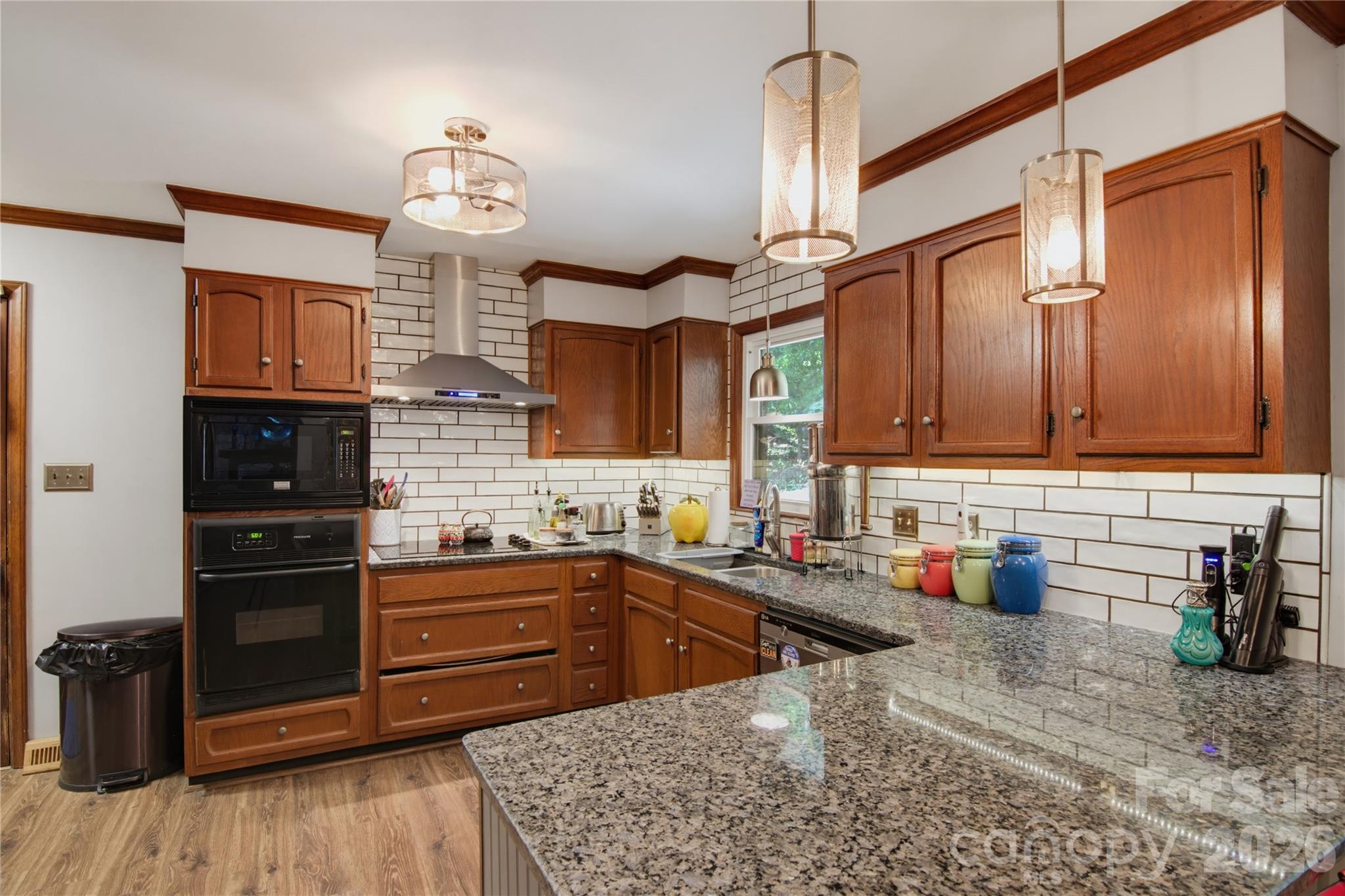 3608 Plympton Place