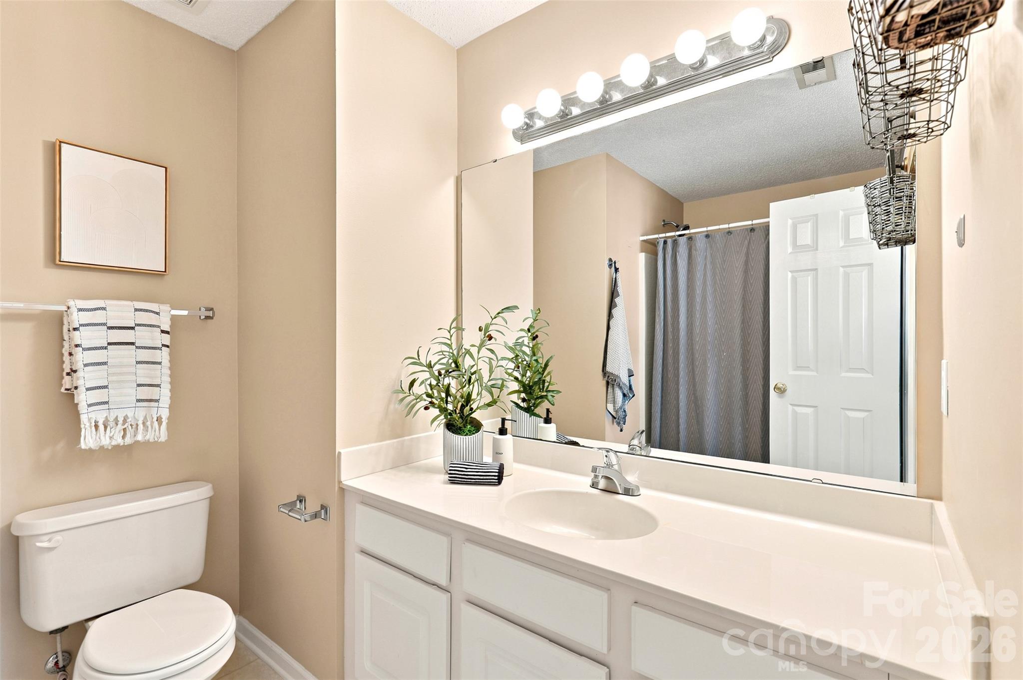 1323 Anthem Court