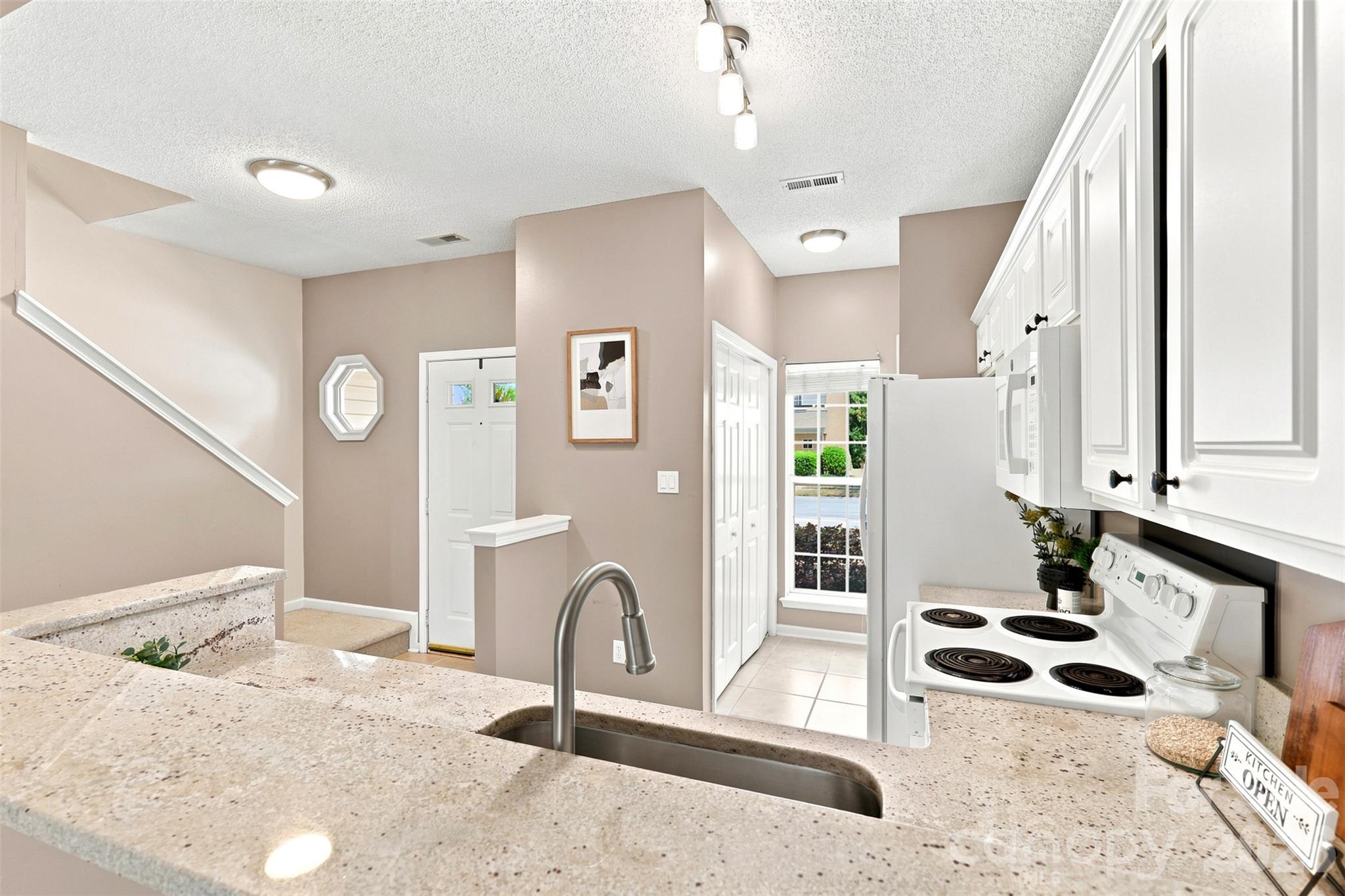 1323 Anthem Court