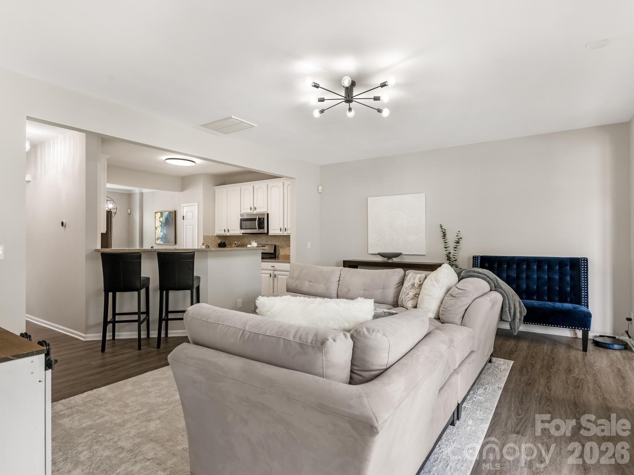 14558 Greenpoint Lane