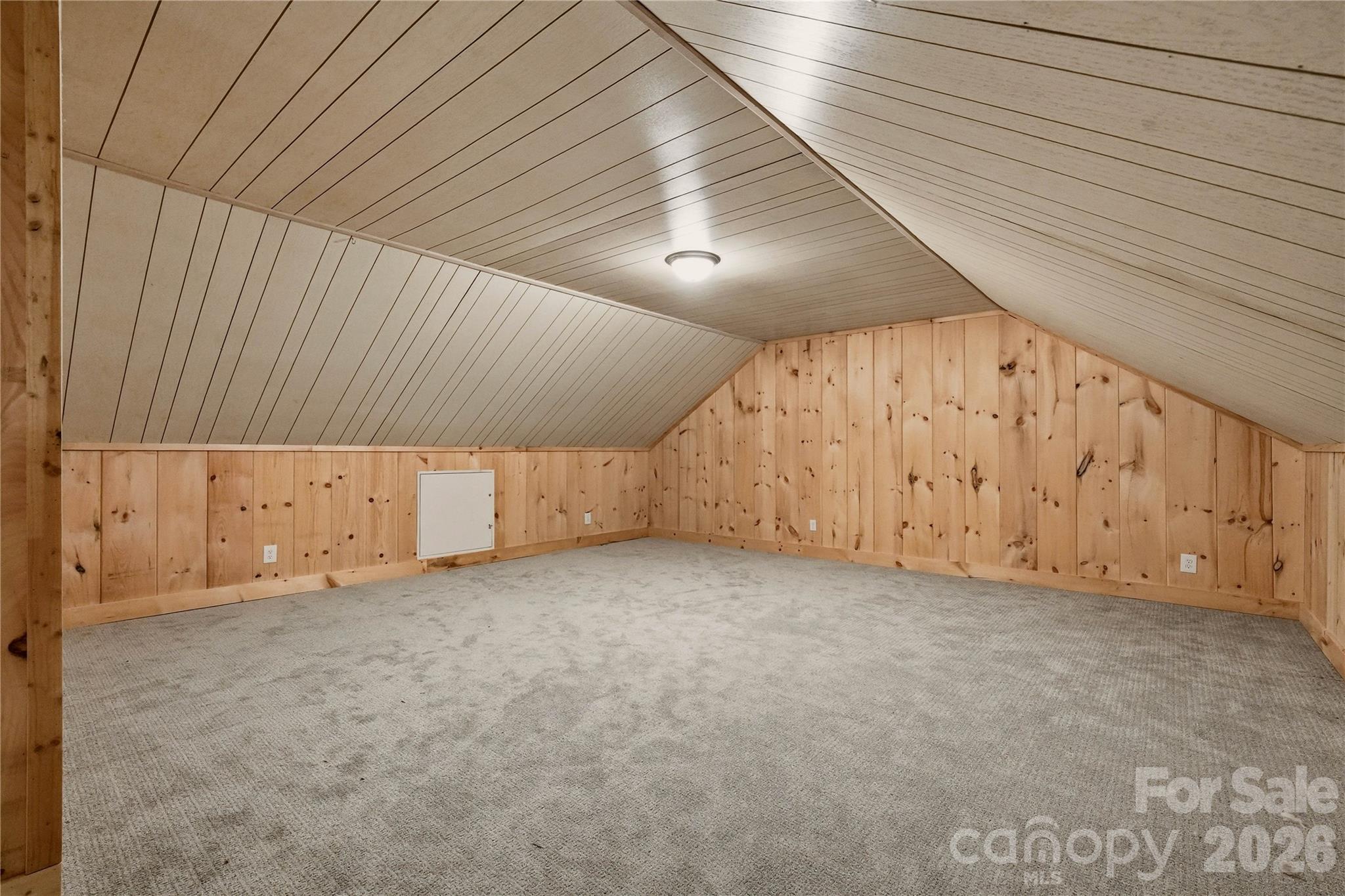 1421 Old Highway 74