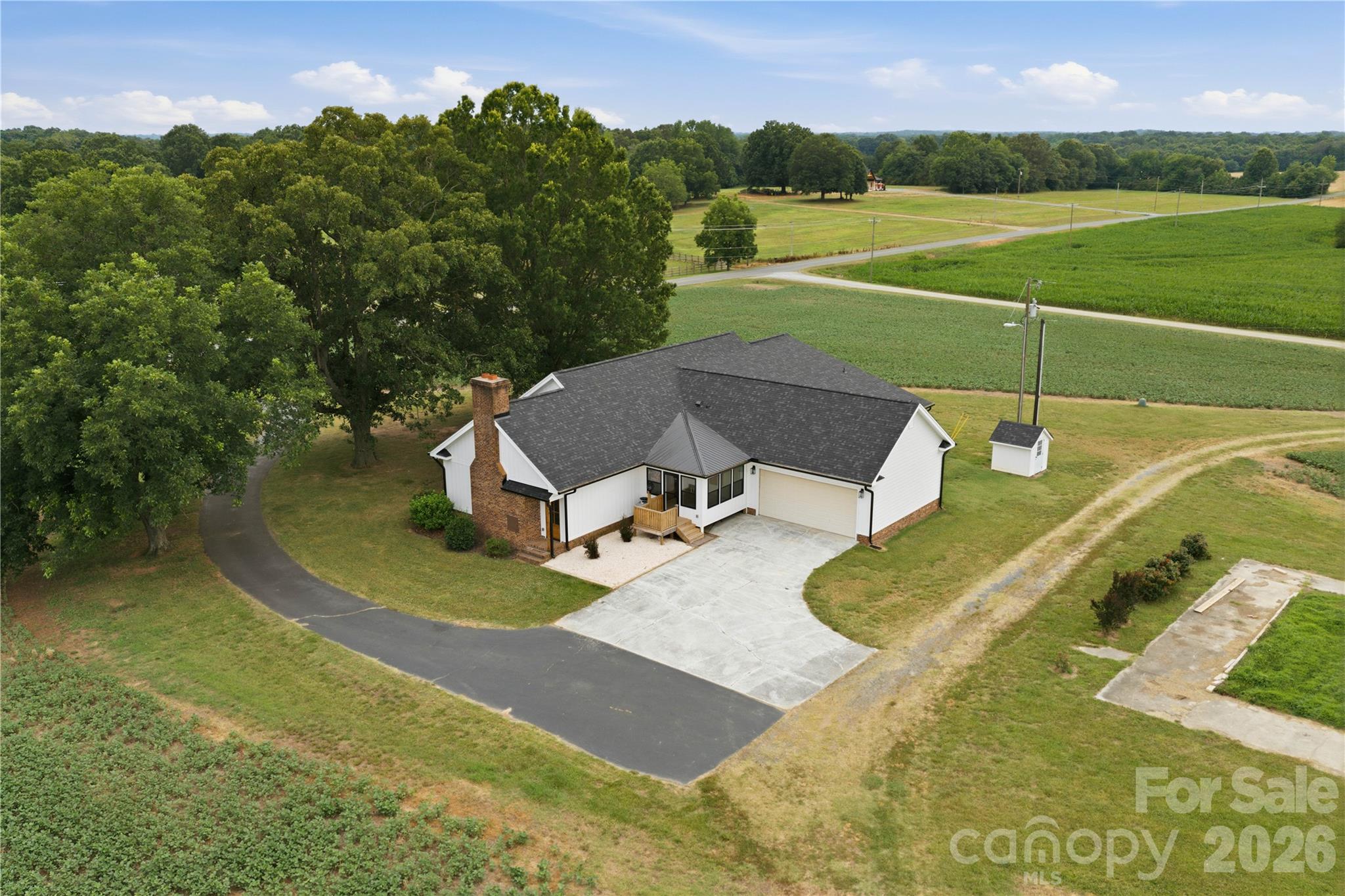1421 Old Highway 74