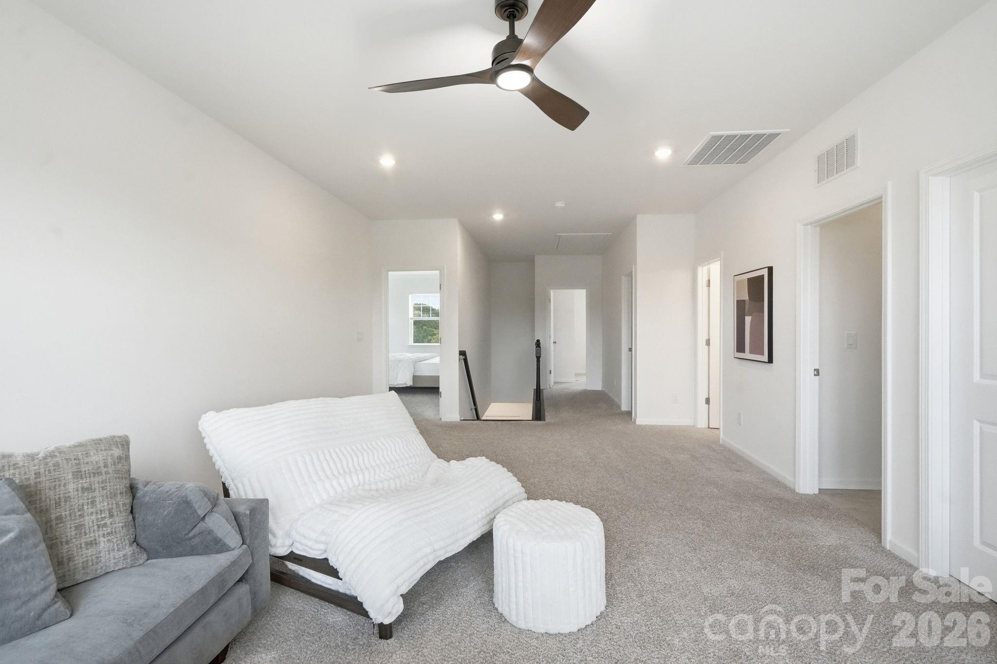 8625 Bridgegate Drive