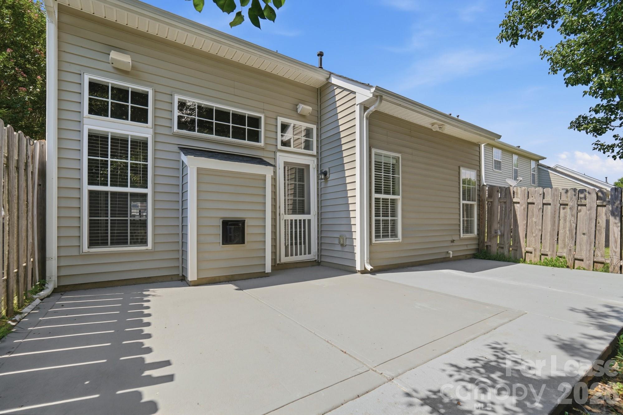 4084 Holly Villa Circle