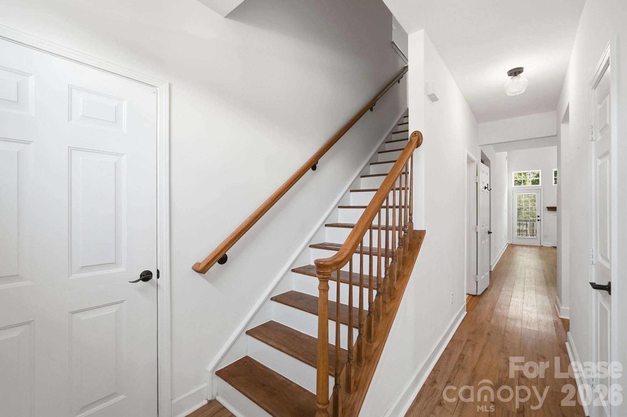 4084 Holly Villa Circle