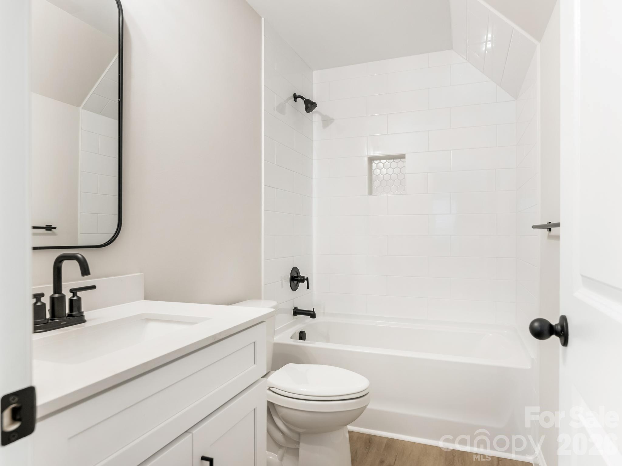 428 Woodvale Place