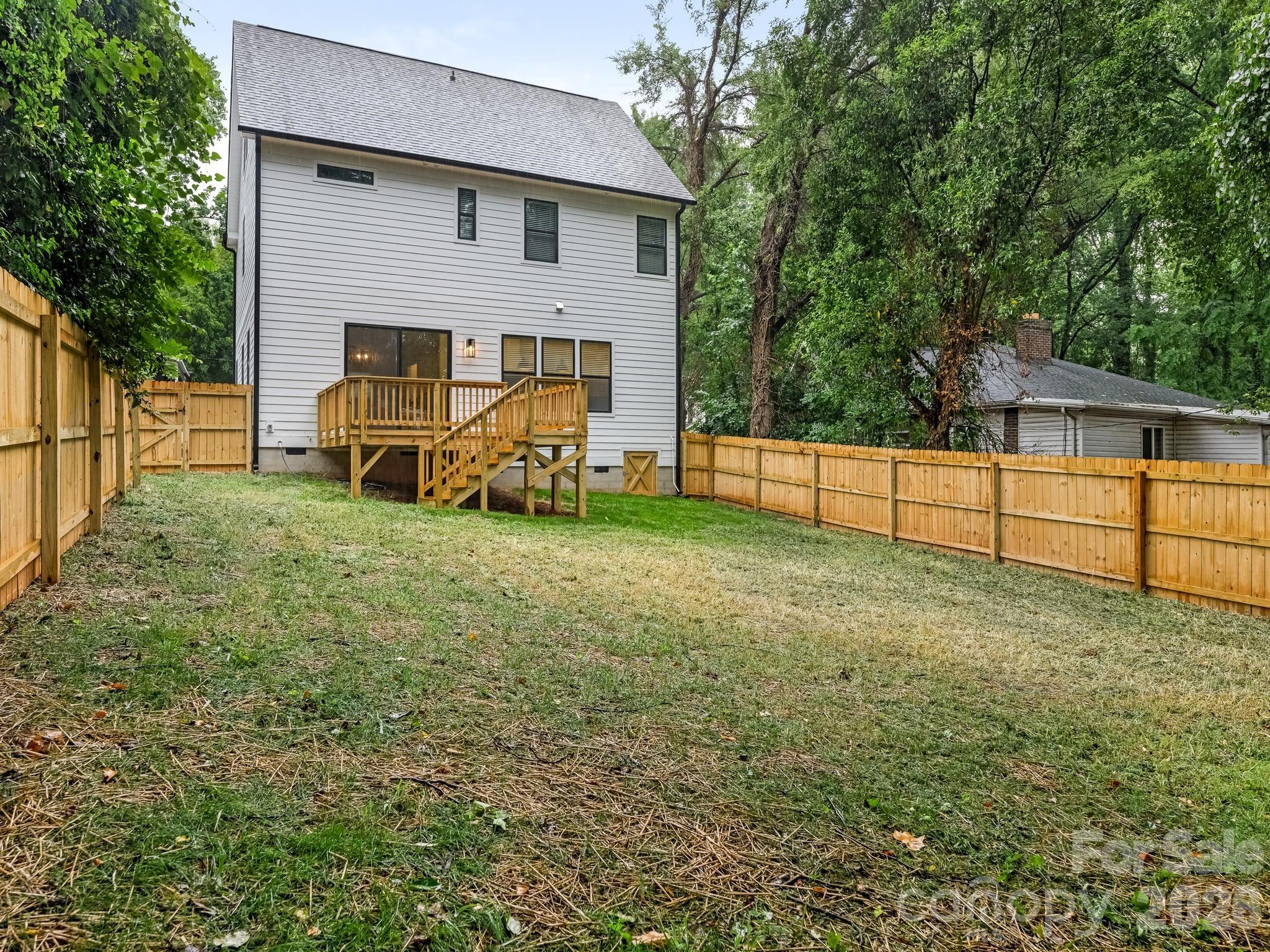 428 Woodvale Place