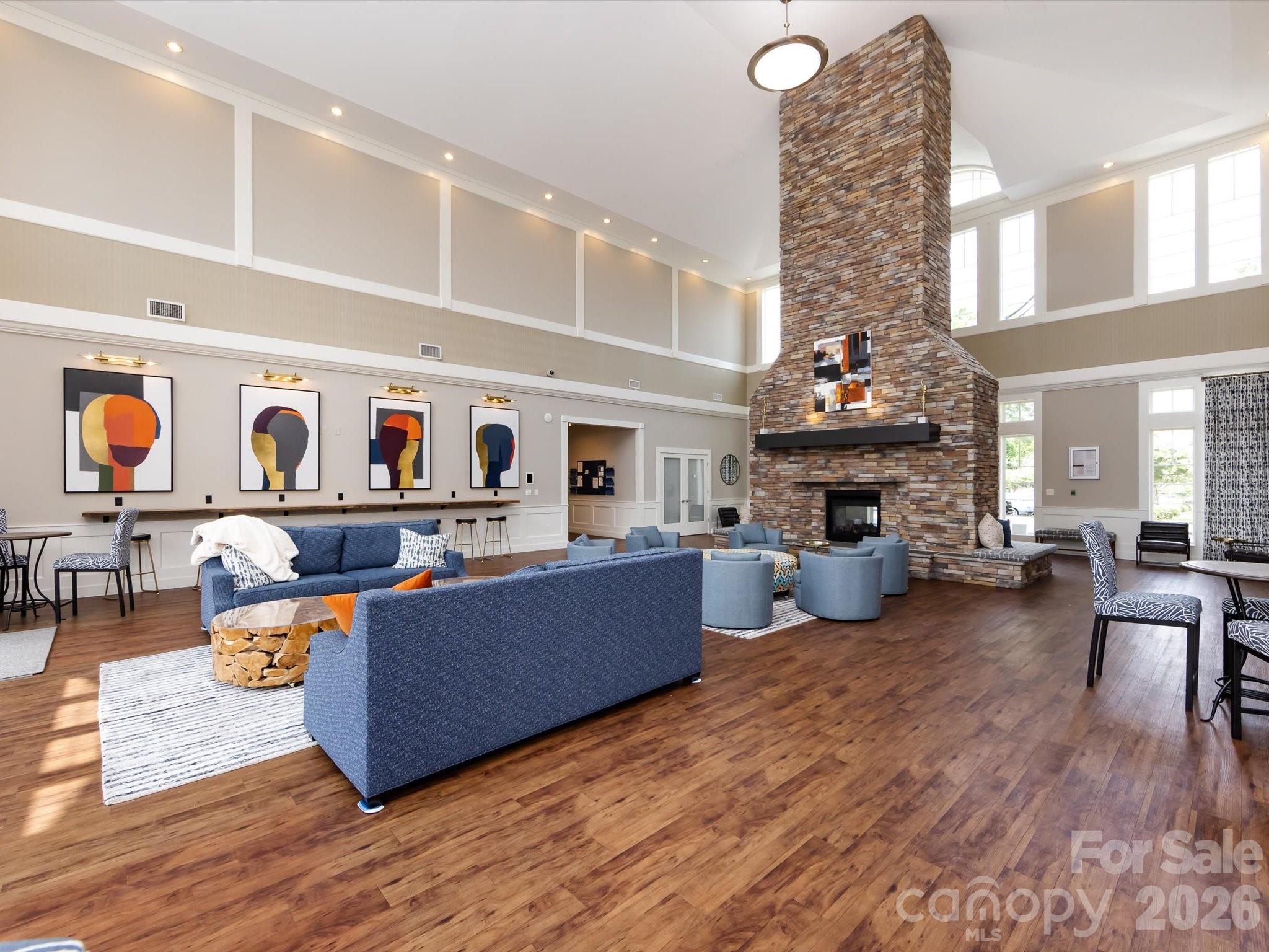 1806 Sunchaser Lane