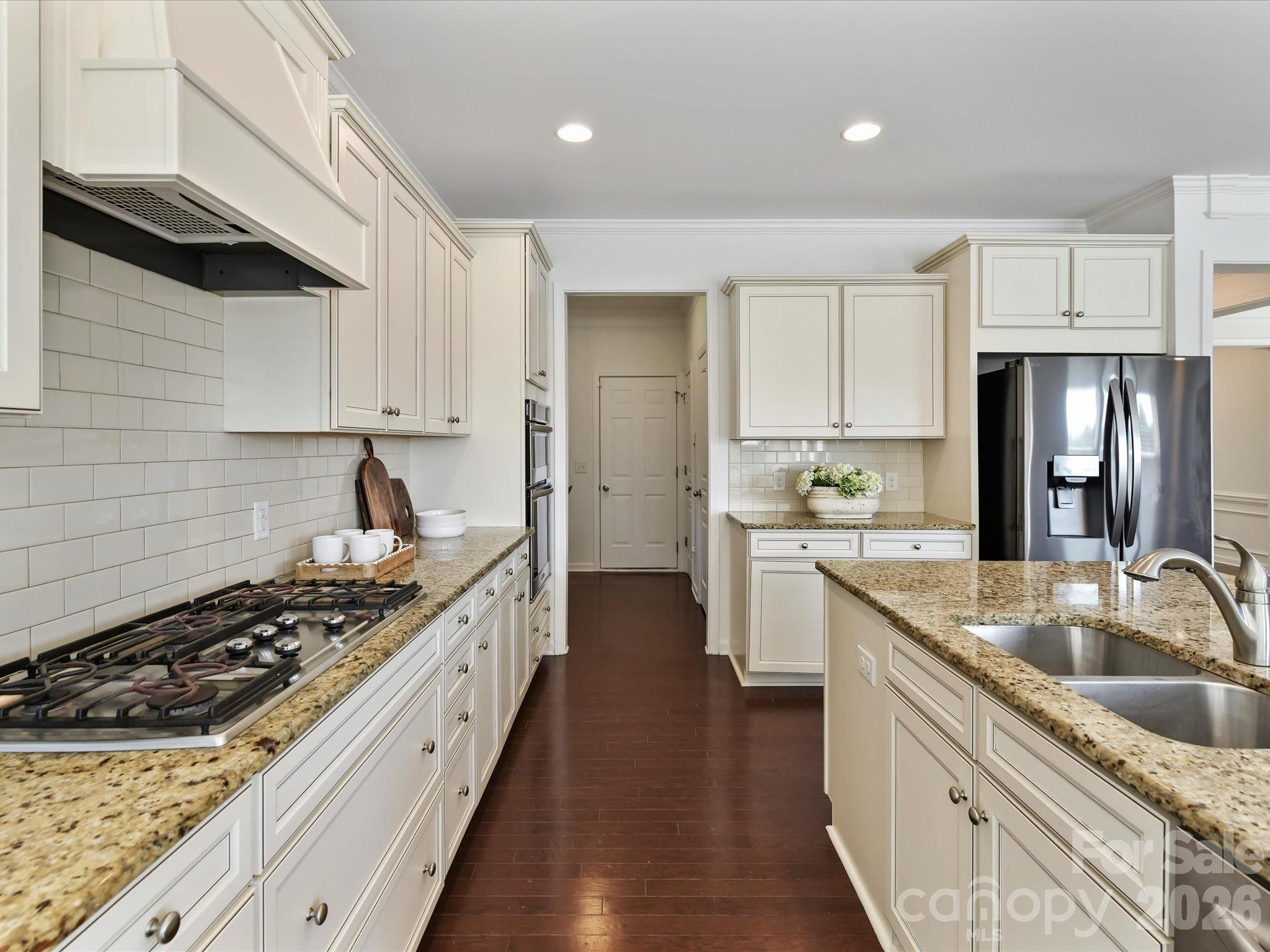 1806 Sunchaser Lane