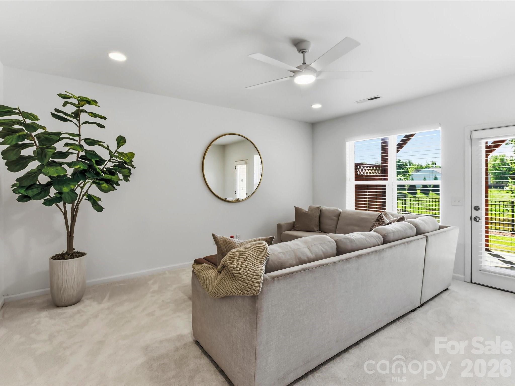 1806 Sunchaser Lane